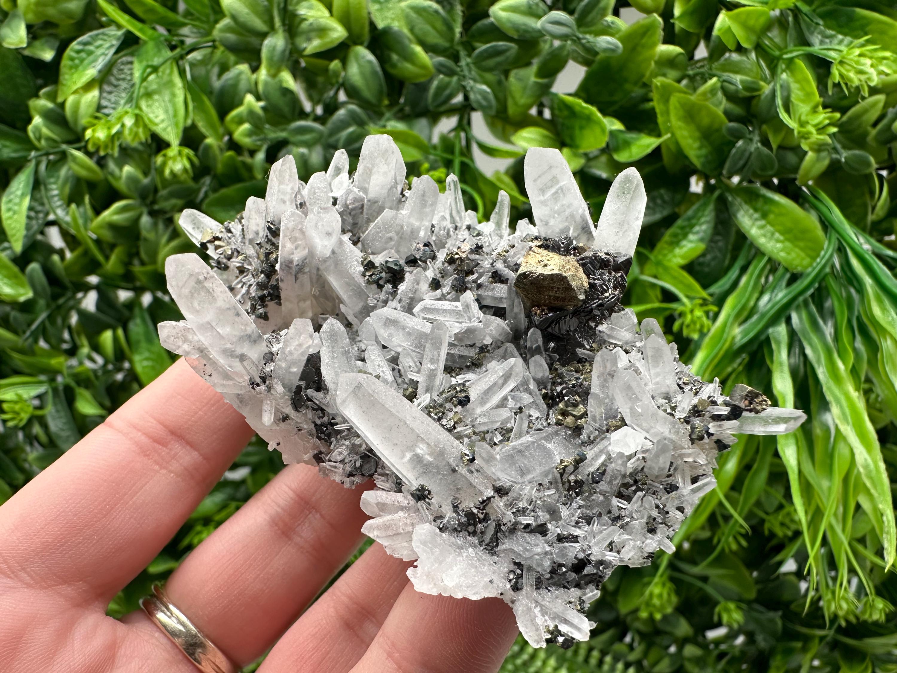 Wonderful Sphalerite Chalcopyrite on  Quartz whit Galena feom 9 th September mine,Bulgaria,natural,collection mineral specimen,gift