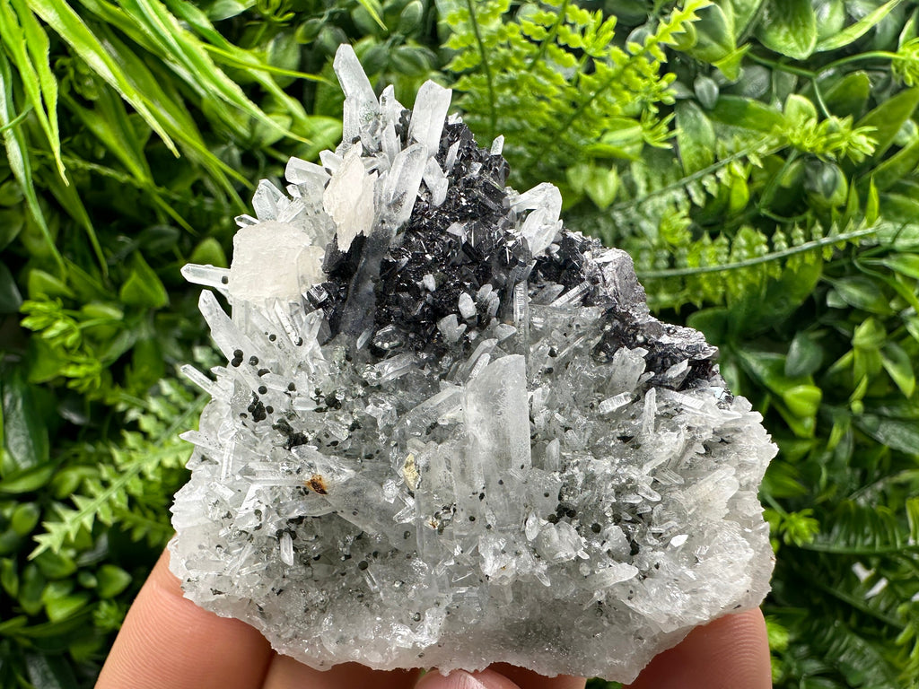 Sphalerite on Quartz Cluster, Natural Minerals Specimen, Home Decor Stone