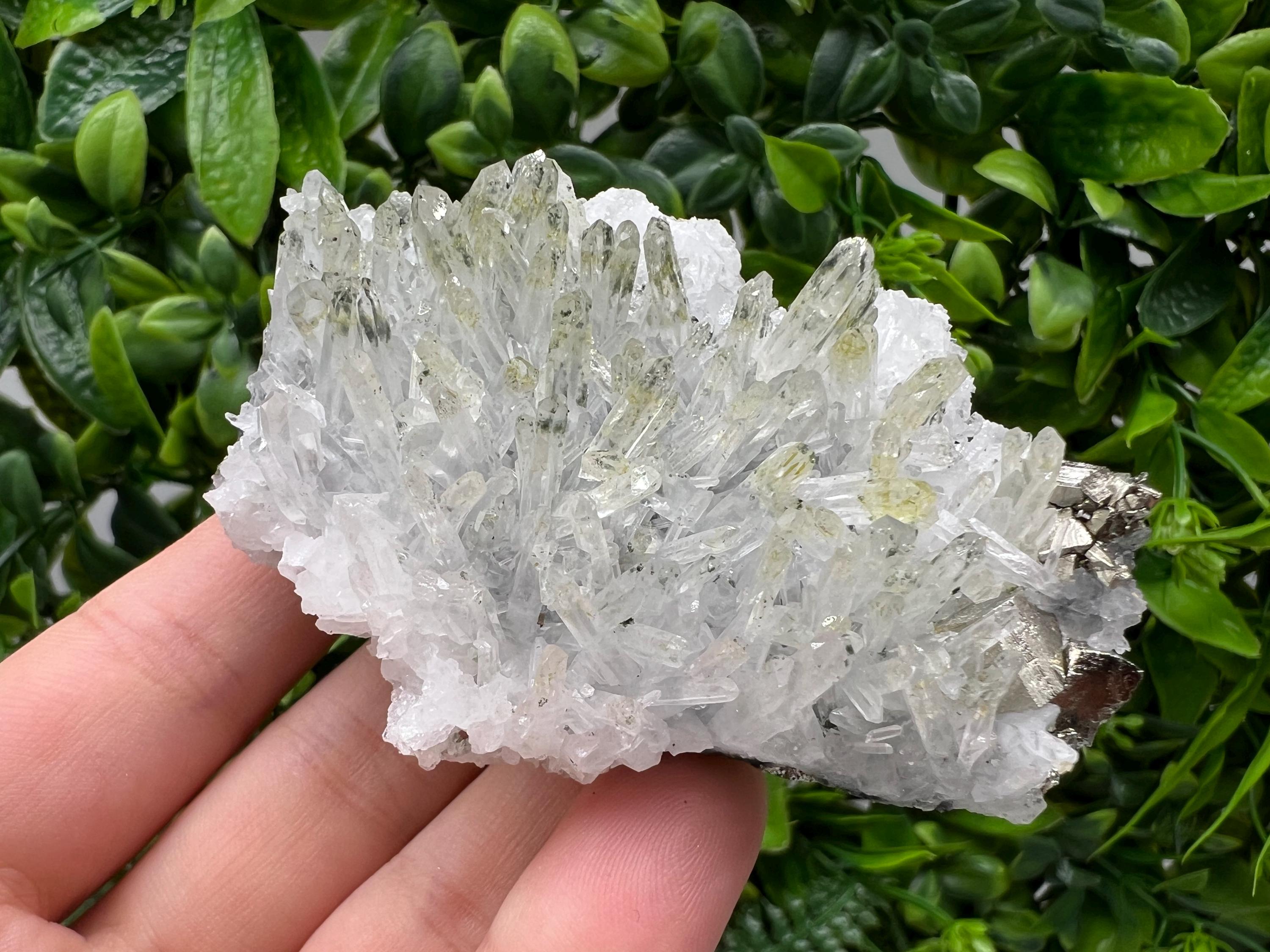 Lovely specimen Green Quartz inclusions Chlorite and Sphalerite/ Natural minerals/ Souvenir crystal gift minerals famous 9th September/Madan