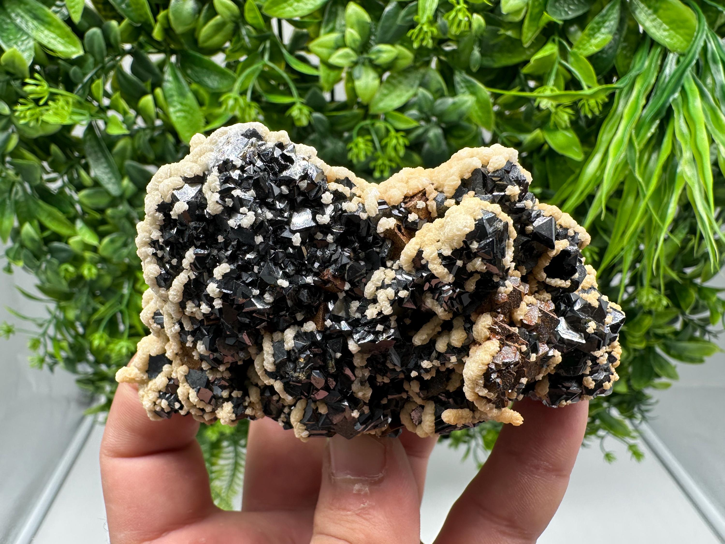 Lovely Calcite whit chlorite on Sphalerite feom Borieva mine Madan Bulgaria natural minerals home decor souvenir gift collection specimen