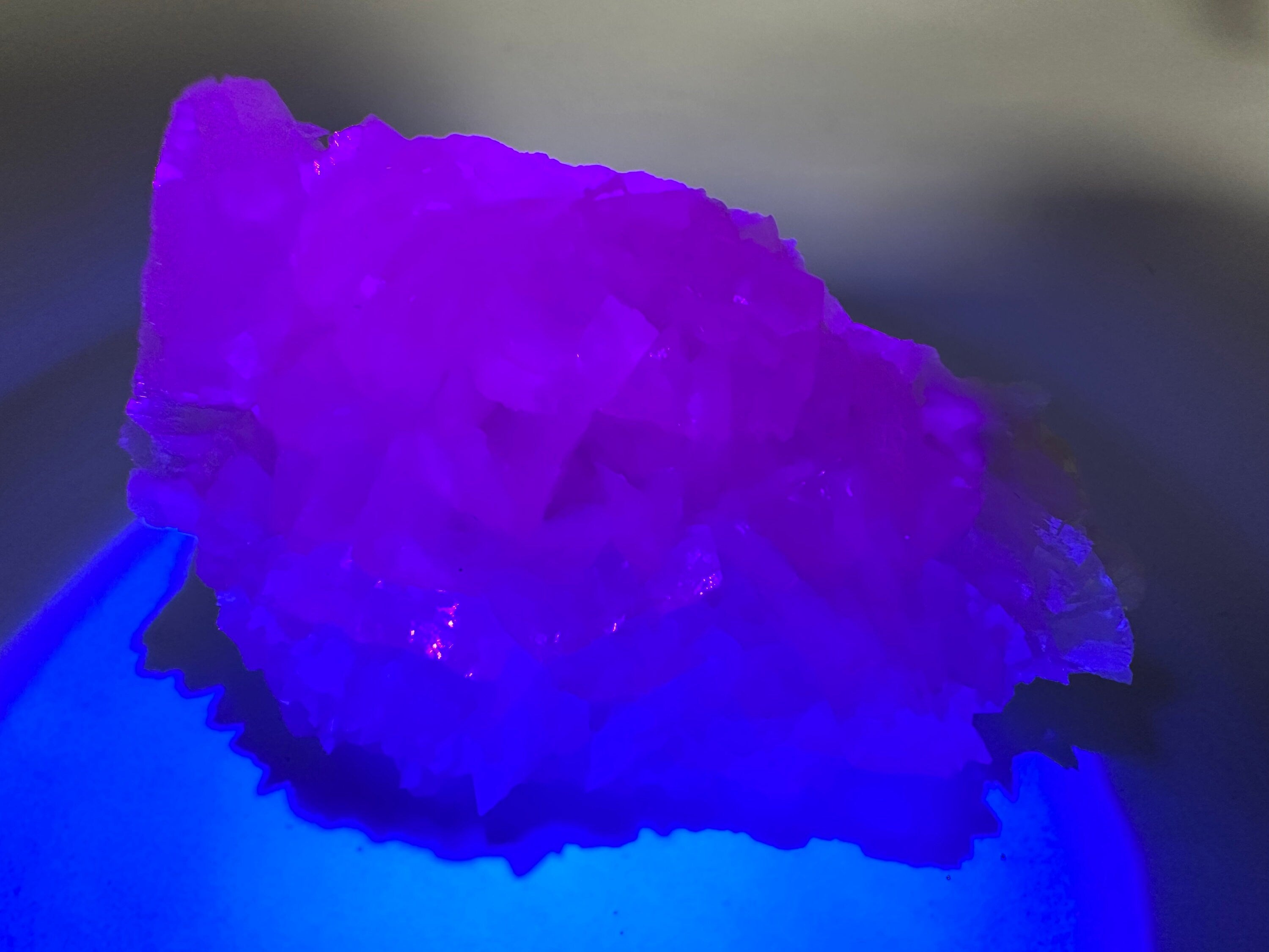 Fluorescent Mangano Calcite Specimen: Rhodopes, Bulgaria Mineral Decor