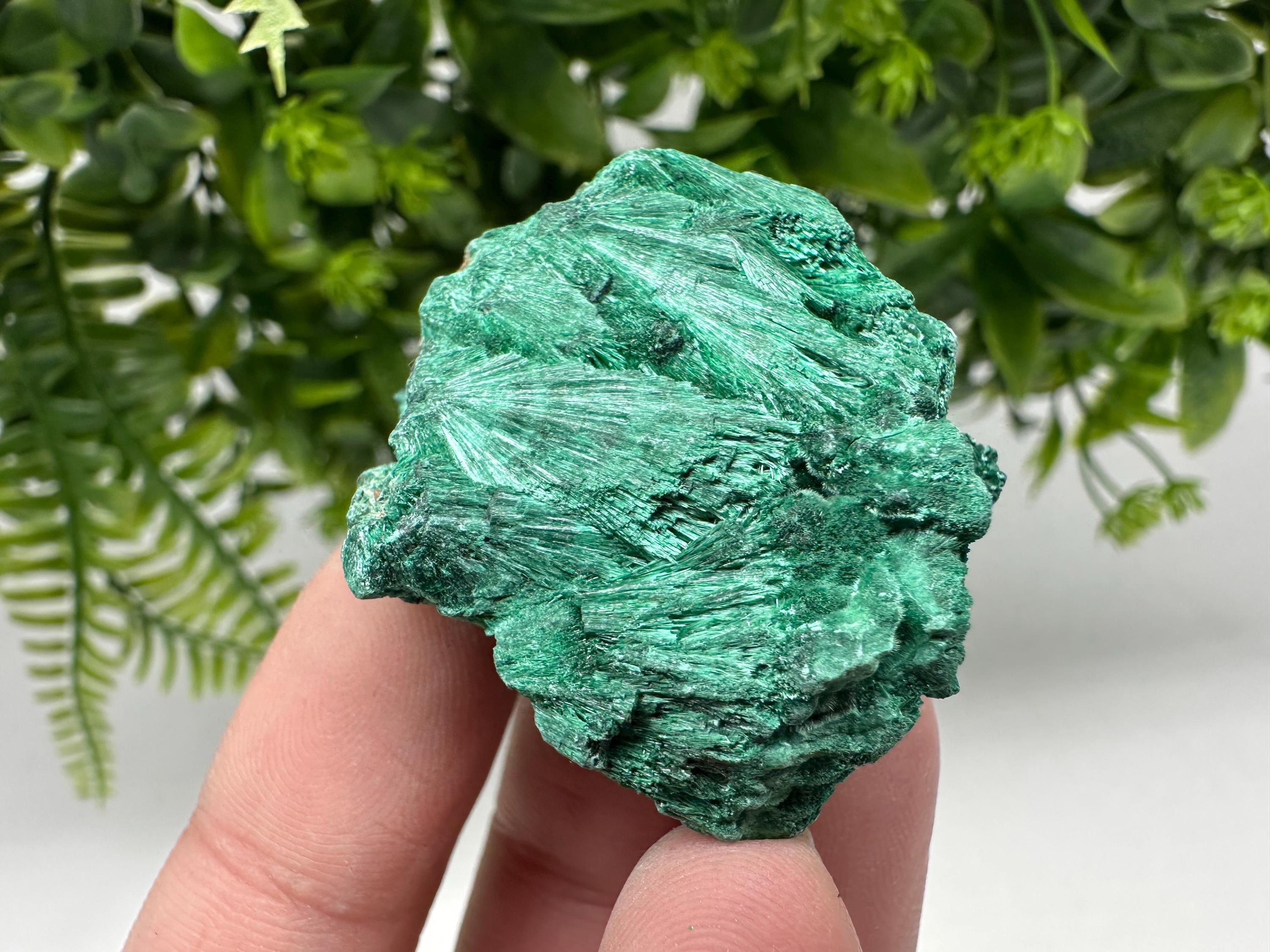 Polished Green Malachite Crystal from Congo, Natural Specimen, Chakra Stone
