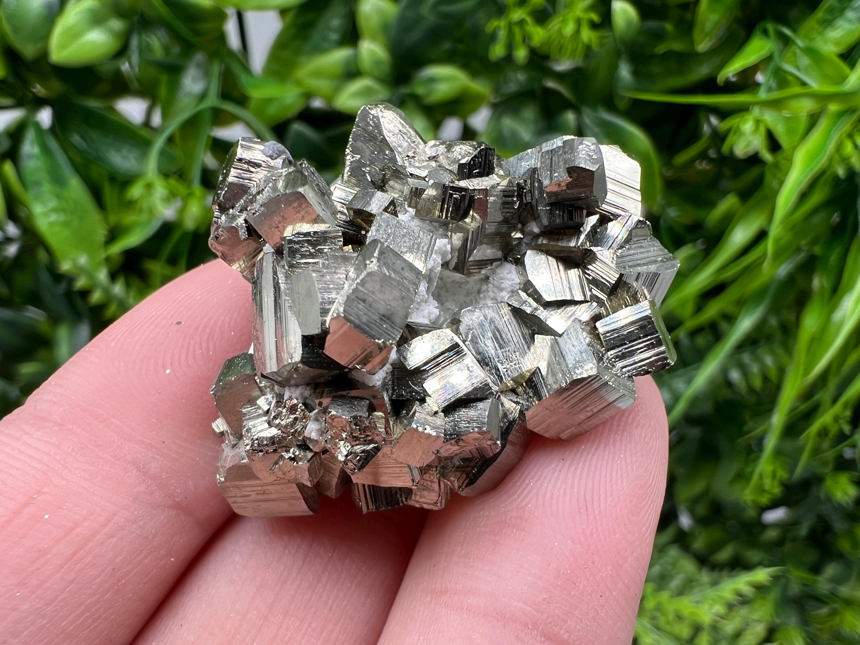 Wonderful Pyrite,floating Pyrite,rare Crystals natural minerals souvenir Crystal,collection stone,rare minerals,home decor,Borieva Bulgaria