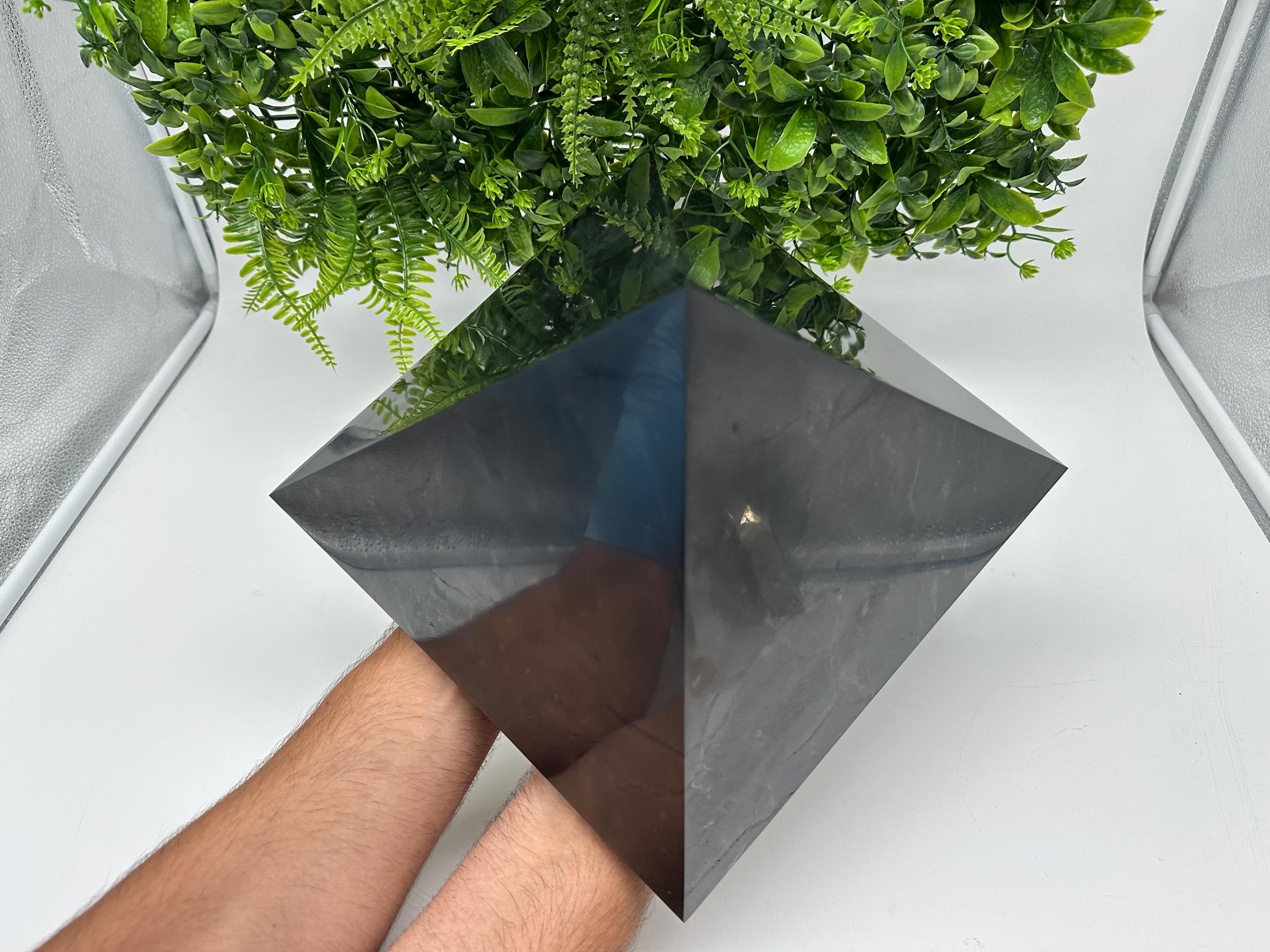 Large 25cm Polished Shungite Pyramid: EMF Protection & Healing