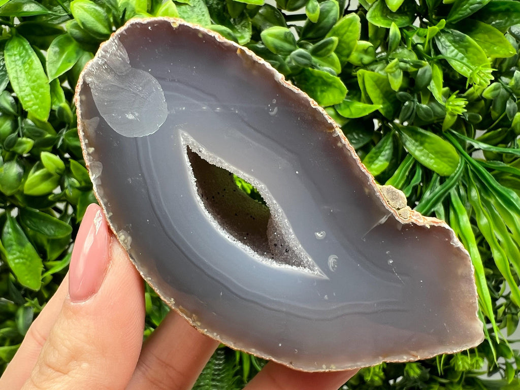Blue Agate Druzy Geode, Natural Quartz Crystal (10/4/5cm)