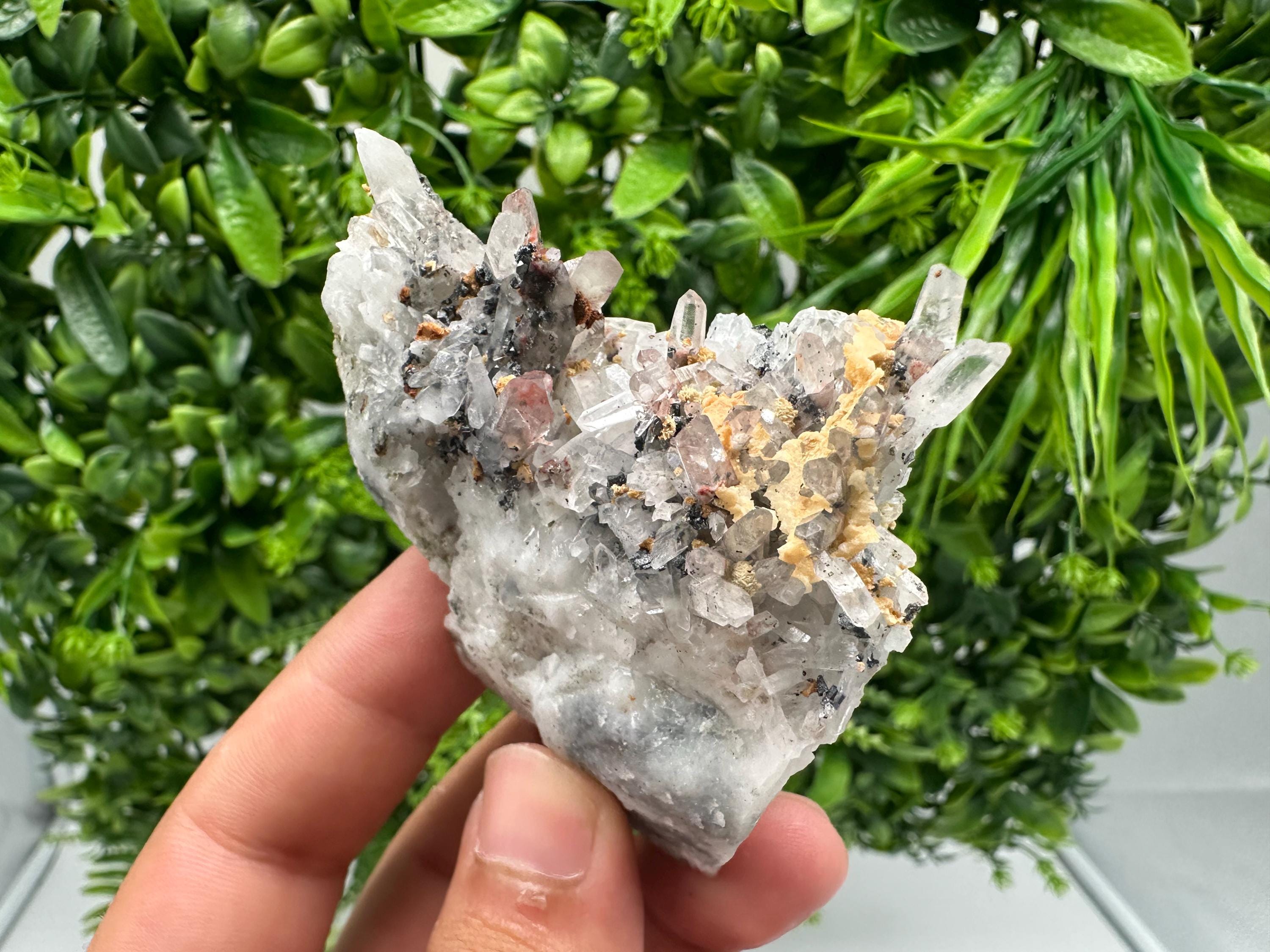 Stunning Quartz whit Sphalerite,Hematite,Iron oxide from 9th September mine,natural,collectible mineral specimen,home decor stone,gift,cryst