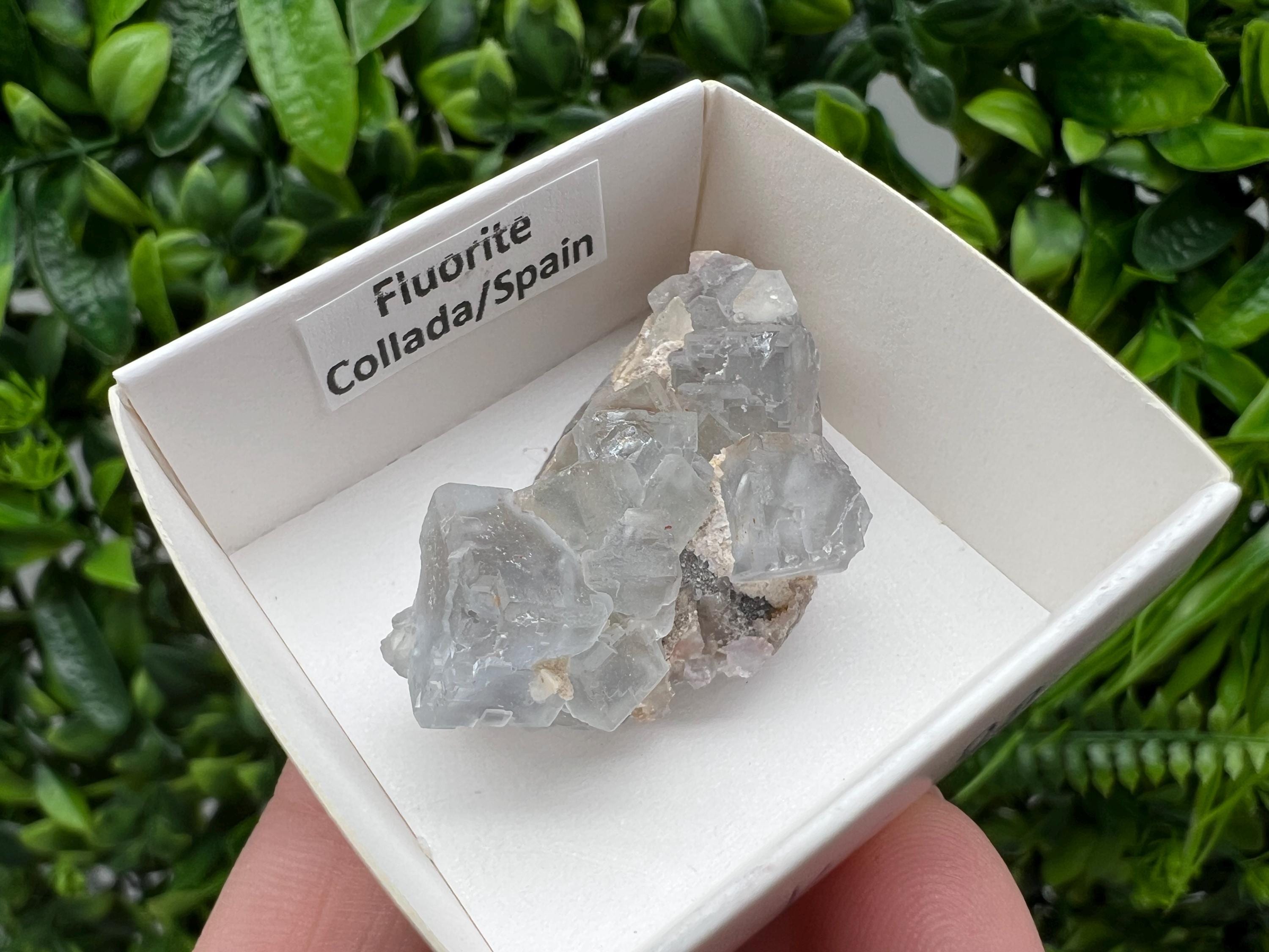 Raw Green Fluorite Cluster, Meditation Stone (4/2.5 CM)