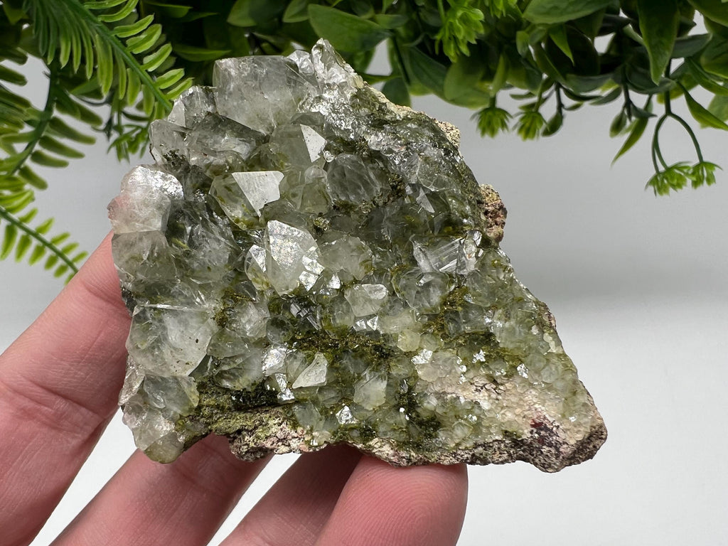 Stunning,Epidote with Quartz from Hakkari Turkey,Rainbow EPIDOTE,Mineral,Collection,Collection’s,GIFT,Epidote Crystal,Epidote from Turkey