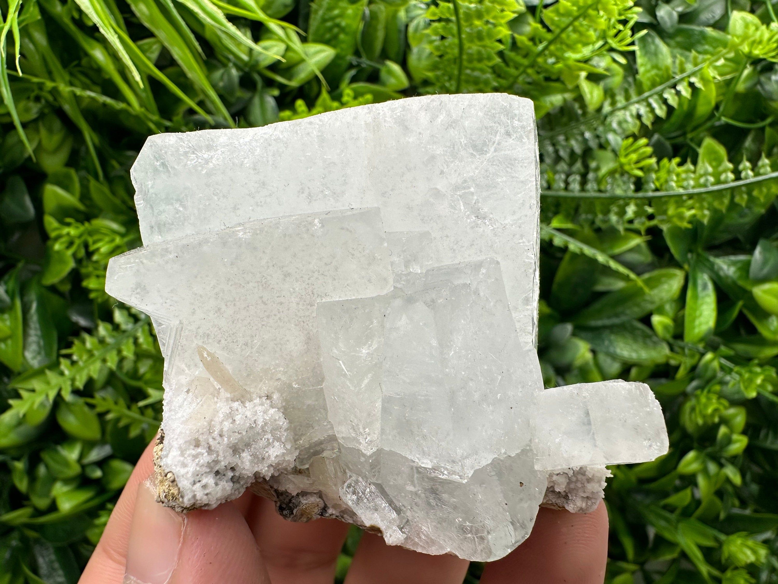 Transparent Apophyllite on Chalcedony, India Minerals Specimen