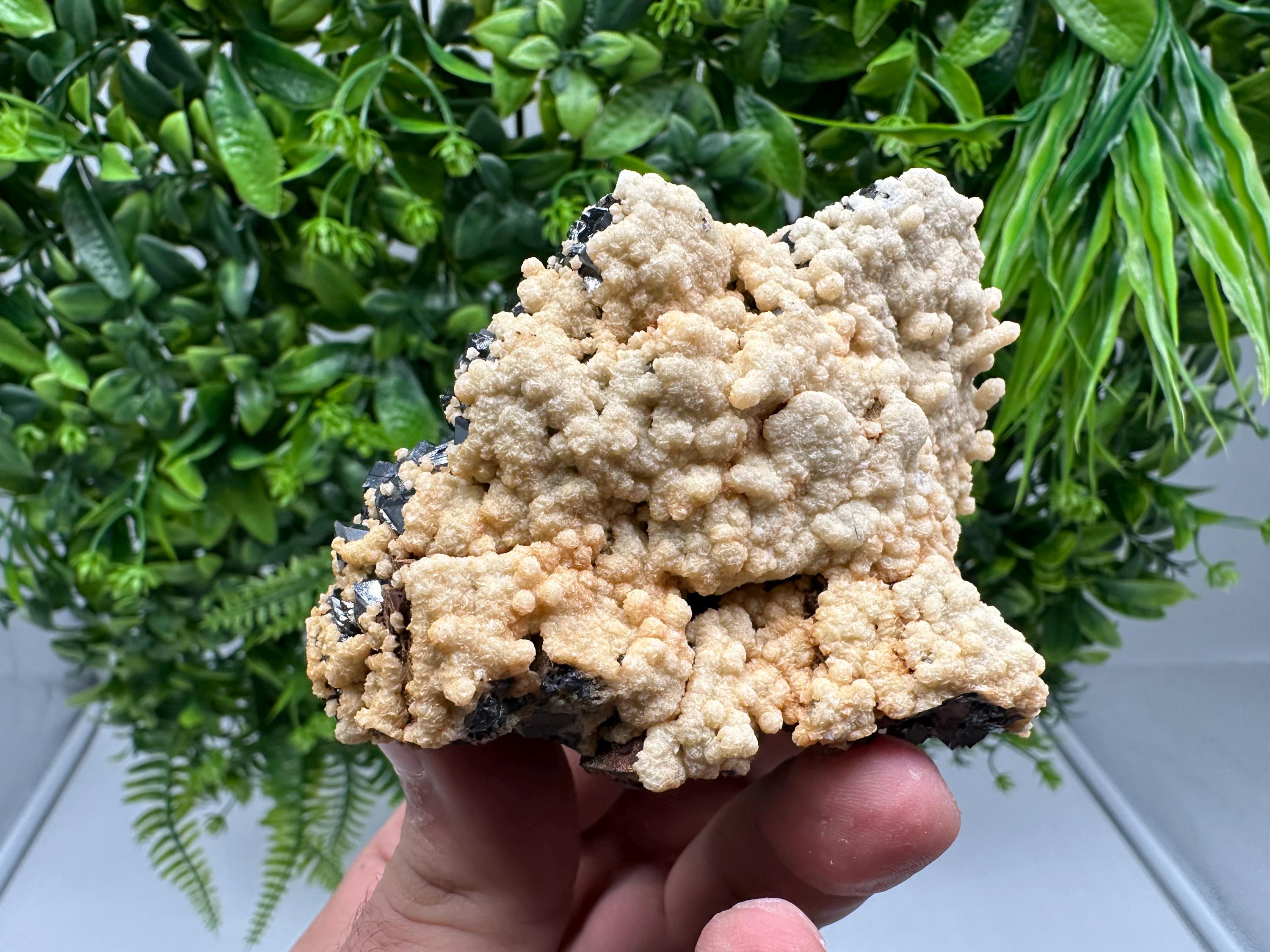 Lovely Calcite whit chlorite on Sphalerite feom Borieva mine Madan Bulgaria natural minerals home decor souvenir gift collection specimen