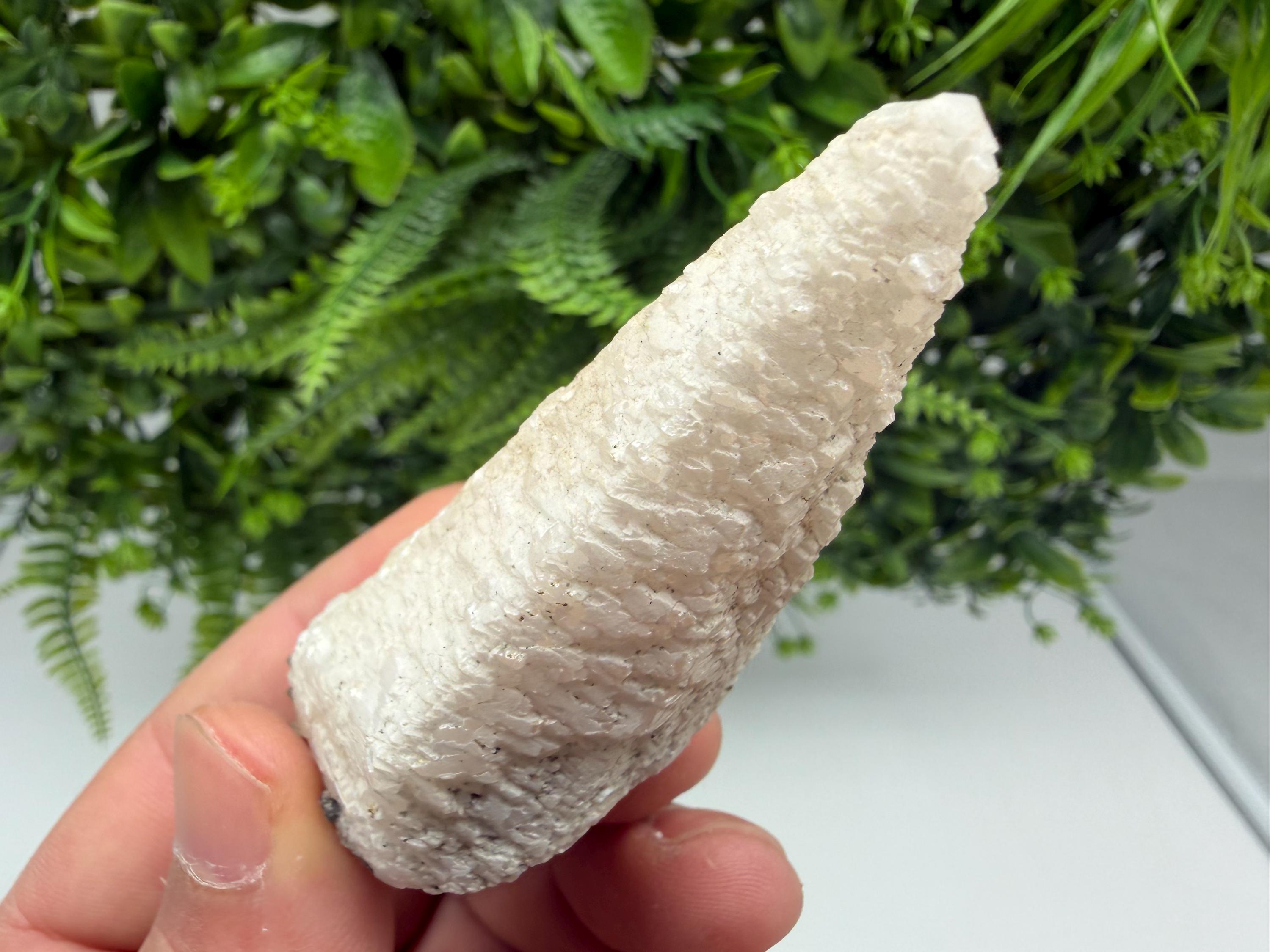 Calcite cluster from Djurcovo mine ,Laki,Bulgaria,narural minerals specimen,Home decor stone,crystal calcite