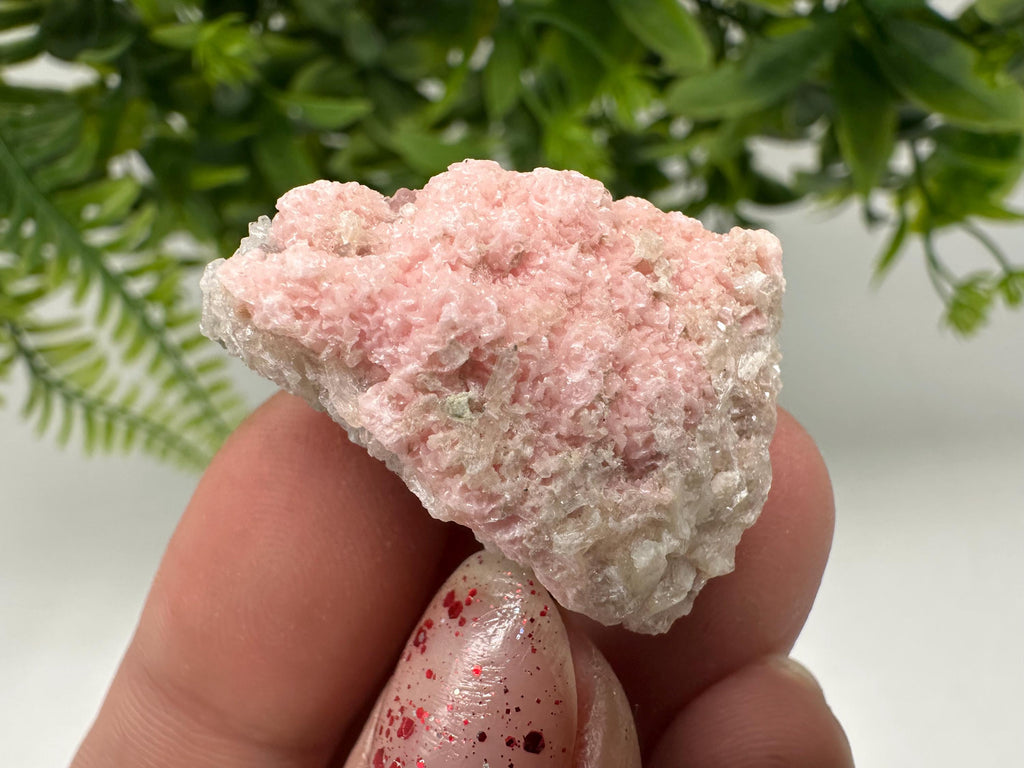 Pink Rhodochrosite Crystal: Starnica Mine, Bulgaria, Home Decor