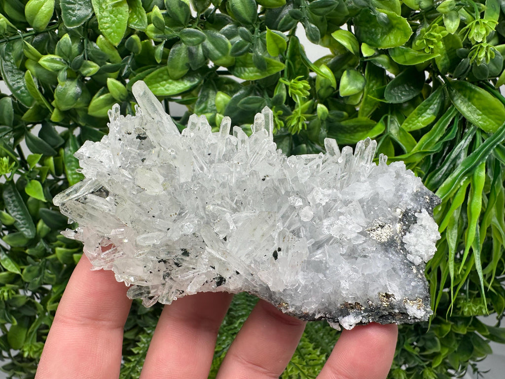 Chlorite Quartz Crystal Cluster: Borieva Mine, Bulgaria
