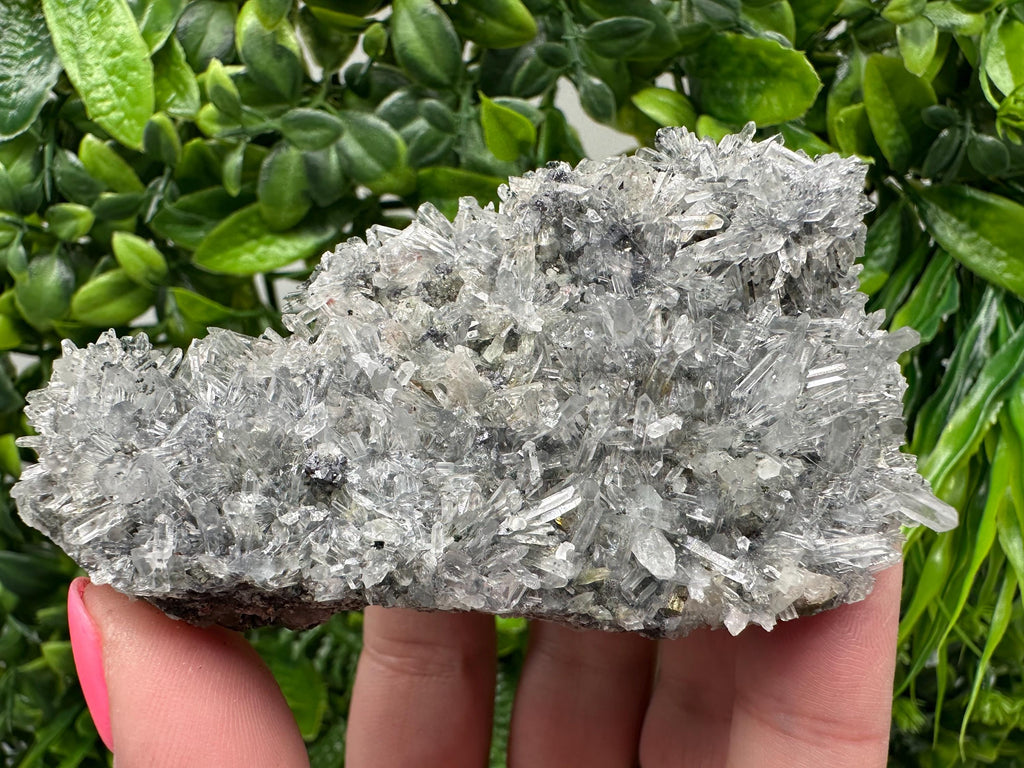 Green Quartz Specimen: Chlorite and Sphalerite Inclusions, Natural Minerals