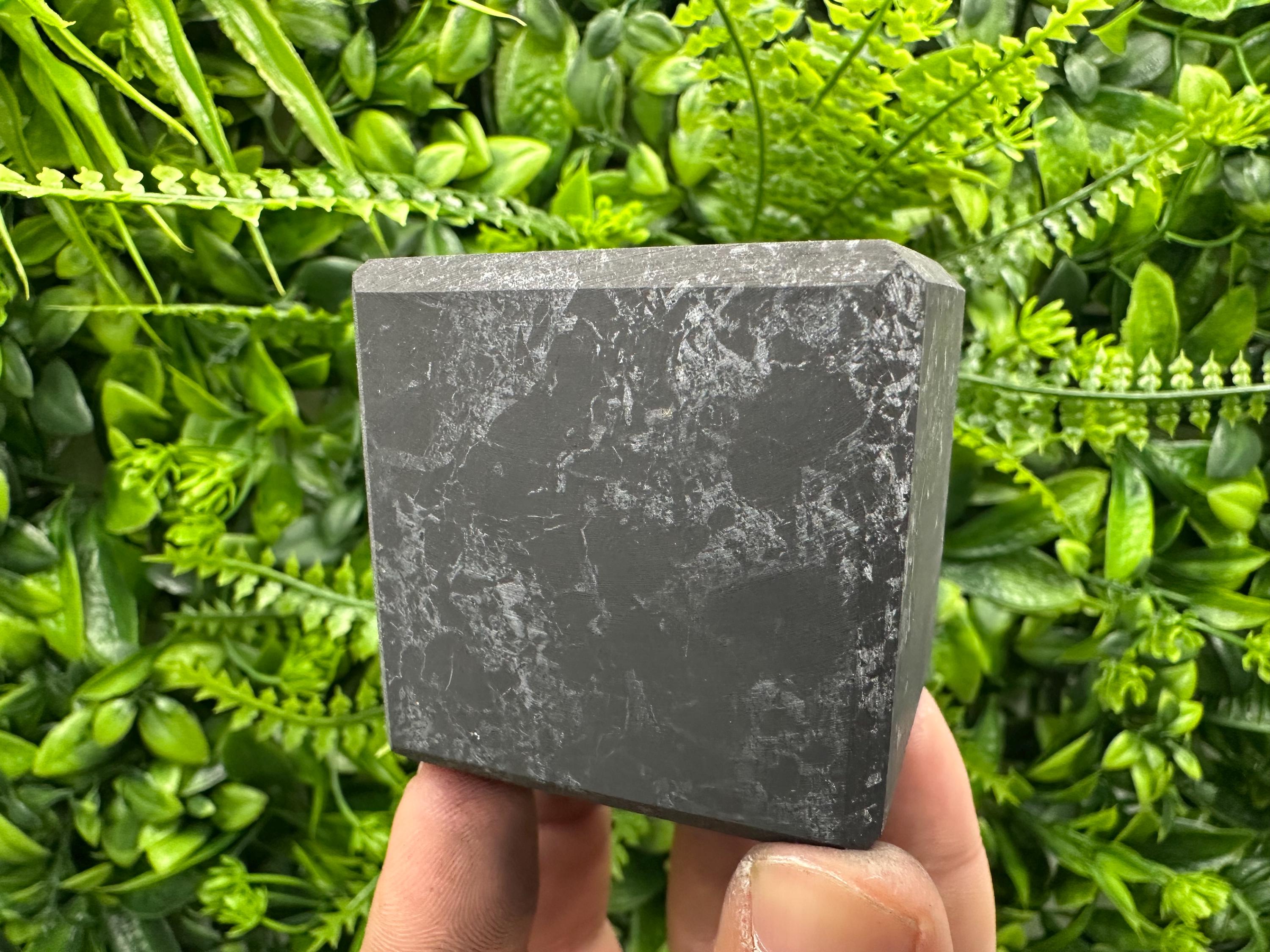 Shungite Crystal Cube (5cm): EMF & 5G Protection, Healing Stone