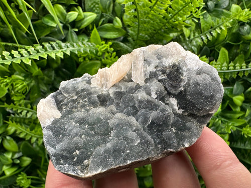 Chalcedony Specimen: Natural India Minerals, Crystal Home Decor (7/6/4cm)