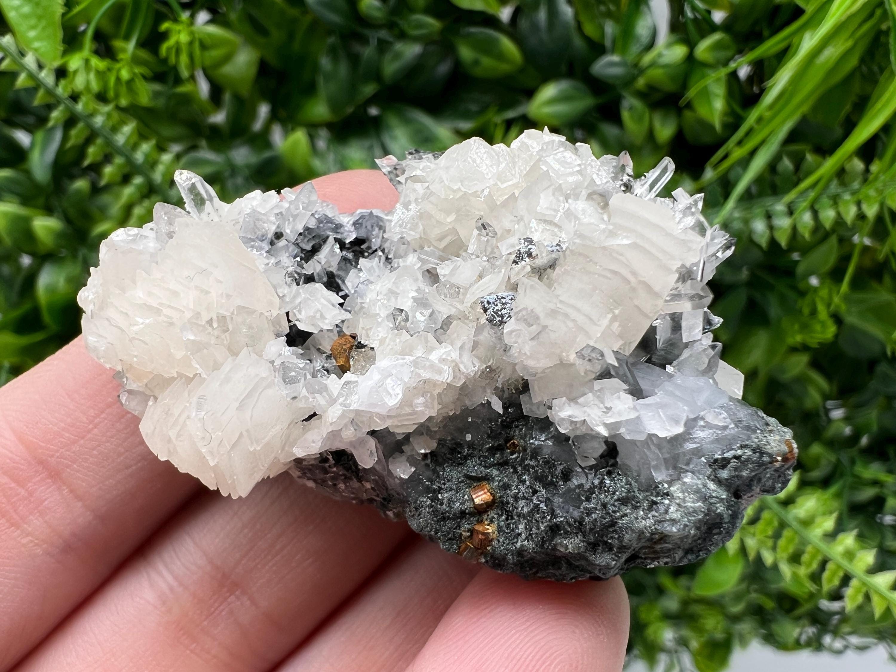 Stunning Calcite on Quartz from Borieva mine,Madan,Bulgaria,natural,collection mineral specimen,home decor stone,Rare minerals,gift,quartz