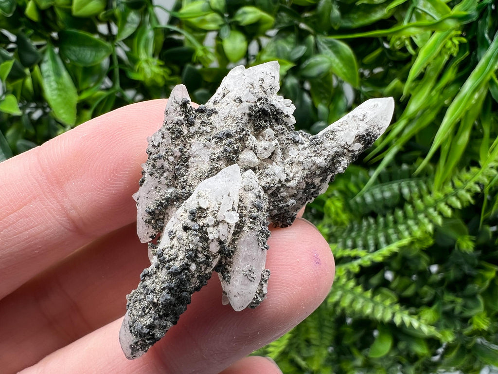 Green Quartz Specimen: Chlorite and Sphalerite Inclusions, Madan Bulgaria