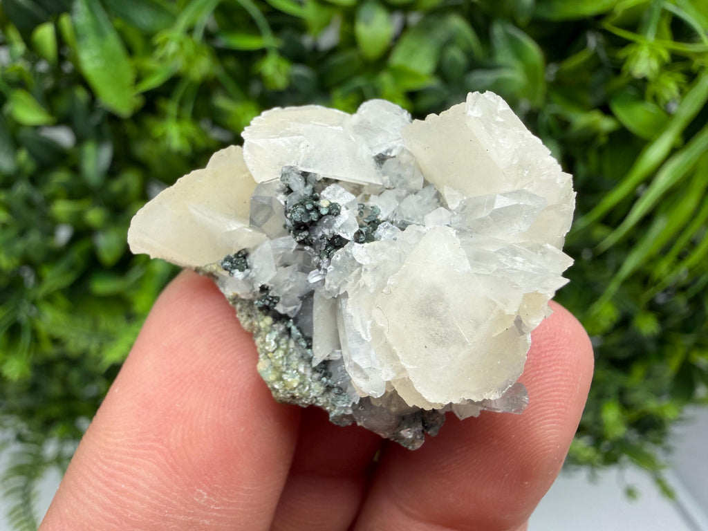Wonderful Calcite,Quartz on Chlorite matrix,from Borieva mine,Madan,Bulgaria,natural collection mineral specimen,rare crystal,home decor