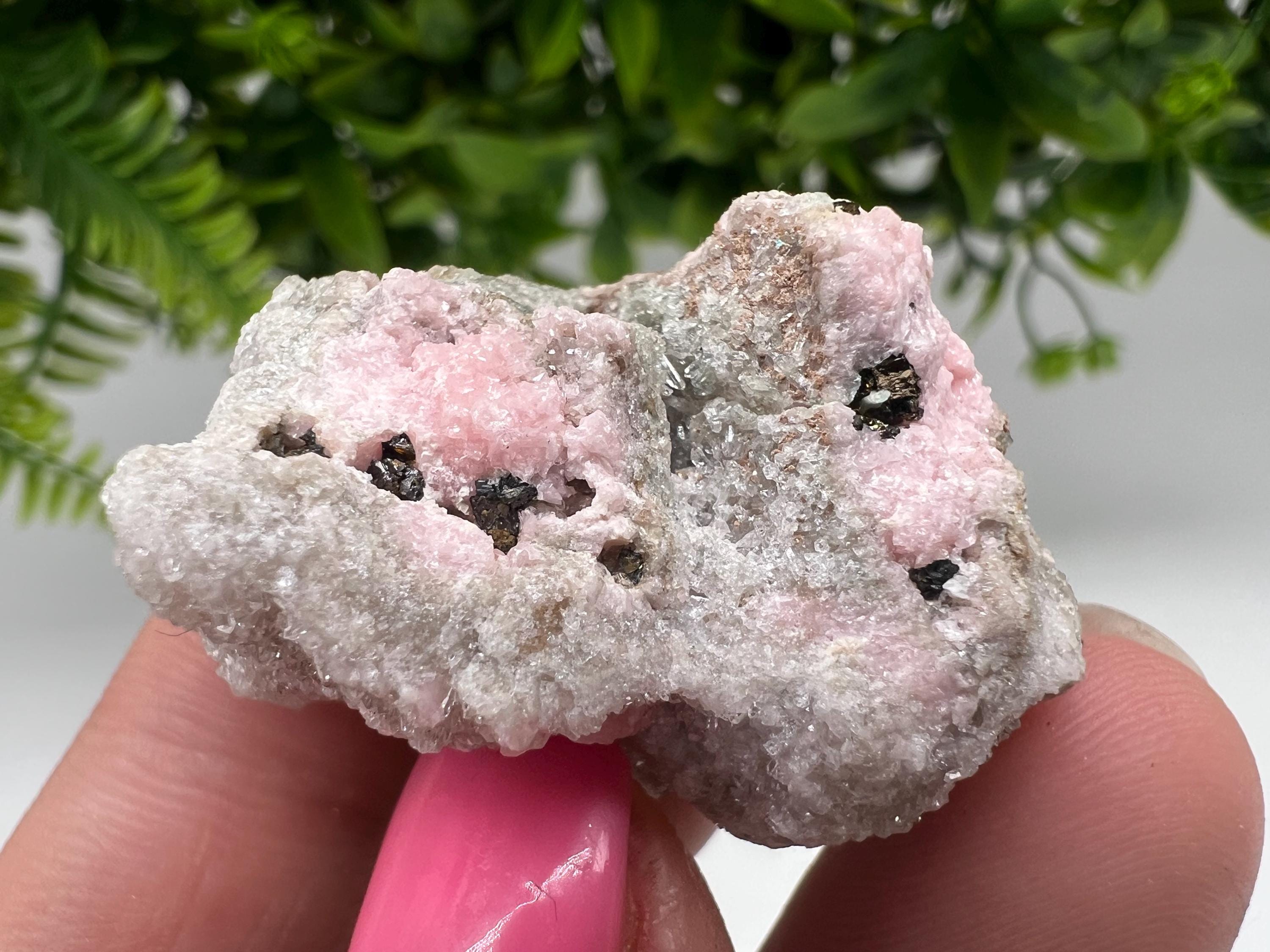 Beautiful Rhodochrosite on Quartz,pink minerals,Starnica Mine,Davidcovo,Bulgaria natural minerals,collection crystal,gift home decor,collec