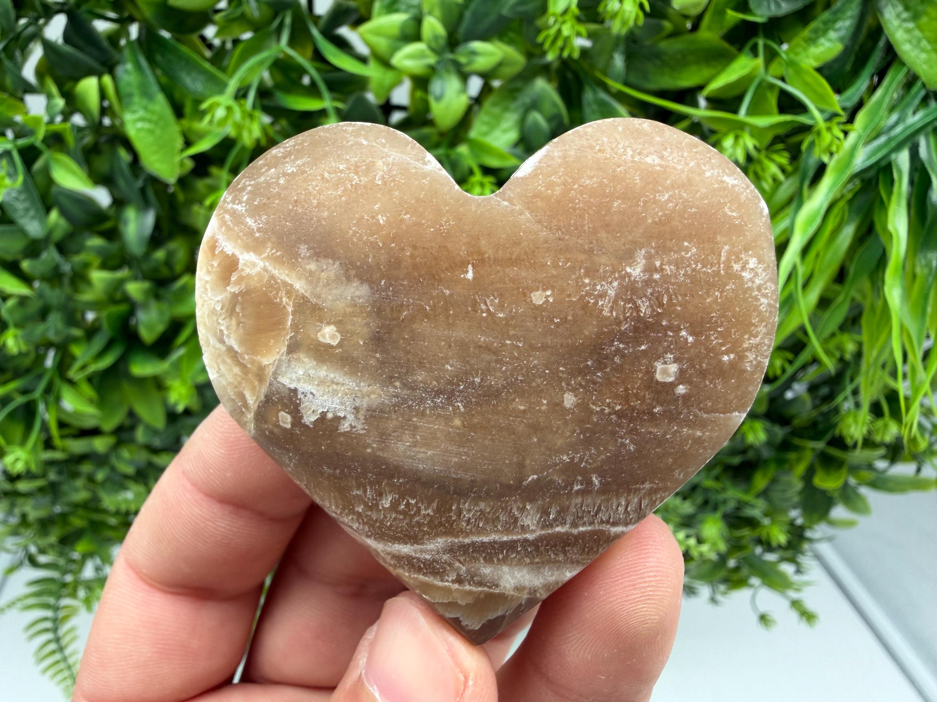 Natural Aragonite Heart Crystal – Grounding Meditation Stone, Spiritual Decor