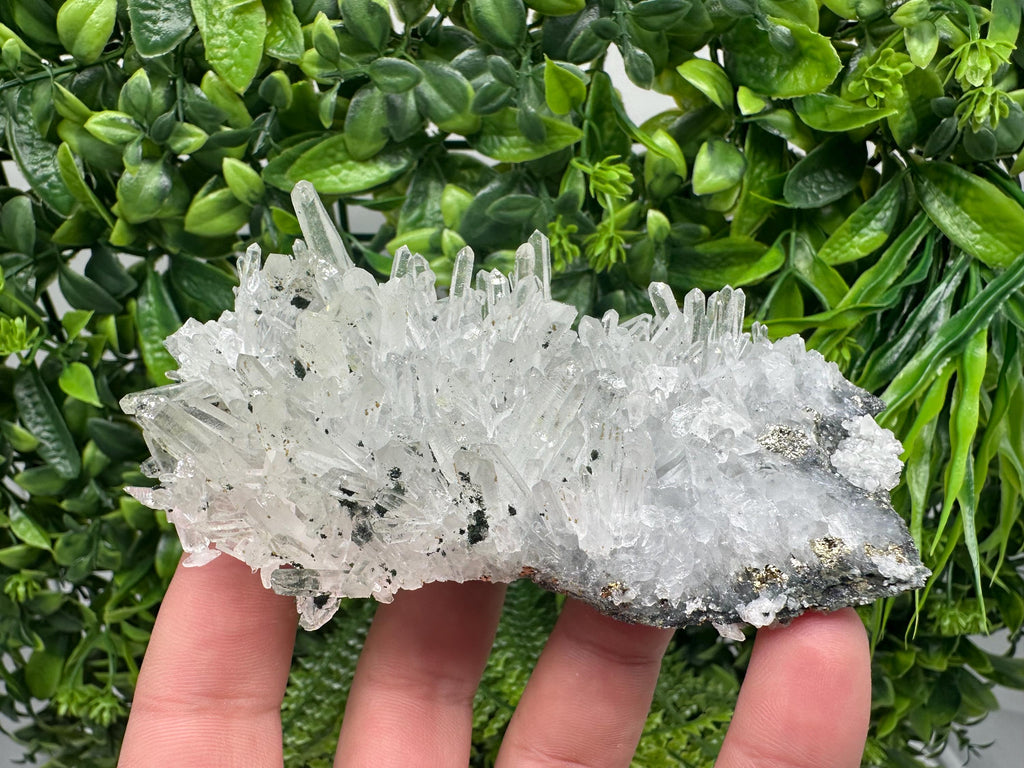 Chlorite Quartz Crystal Cluster: Borieva Mine, Bulgaria