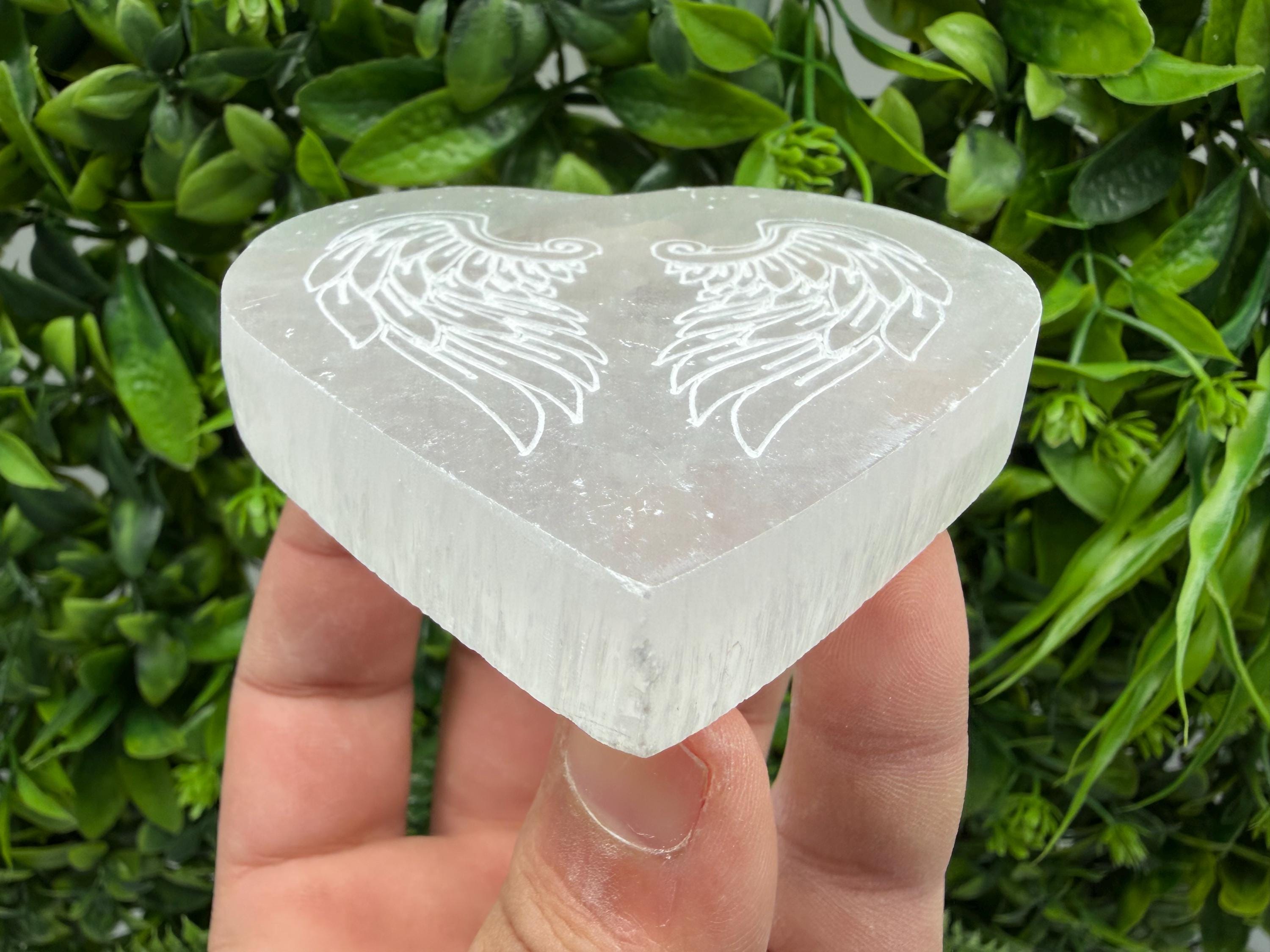 Selenite Heart with Angel Wings Selenite Charging Plate Crystal Charging Dish – Reiki Healing Crystal – Spiritual Altar Decor Angel Energy