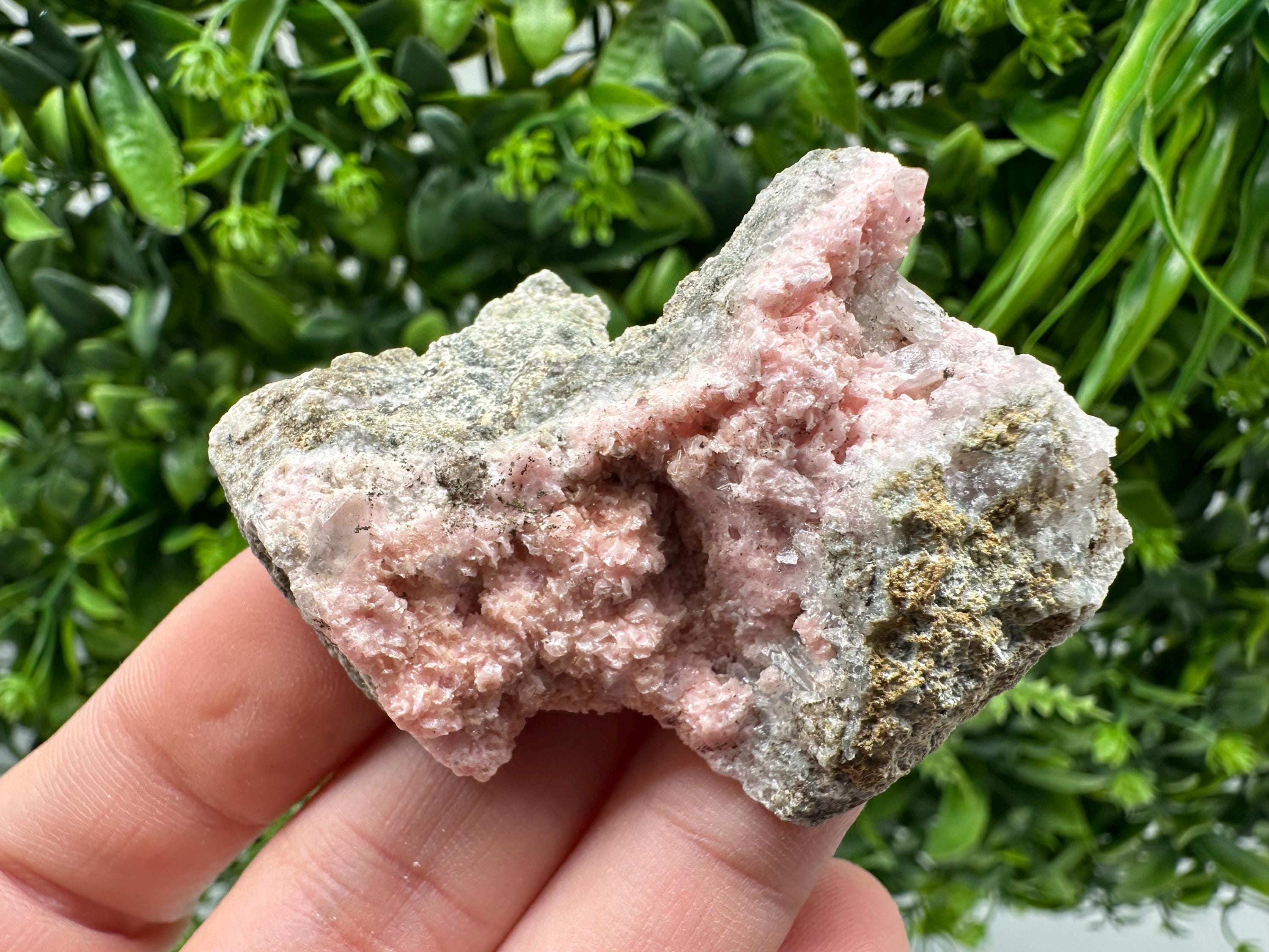 Pink Rhodochrosite Crystal: Starnica Mine, Bulgaria, Home Decor