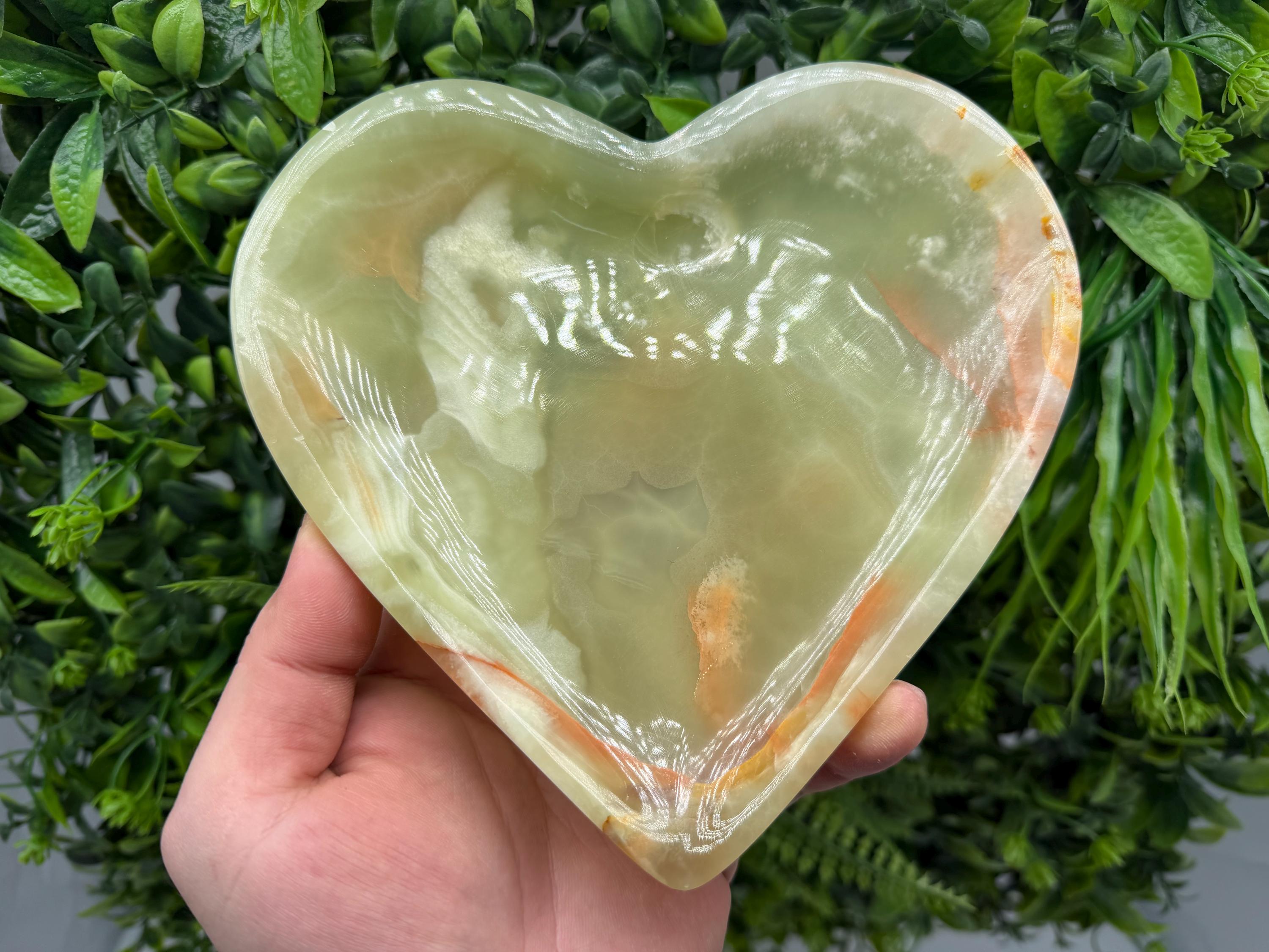 Hand Carved Onyx Heart Bowl – Decorative Stone Dish, Luxury Decor