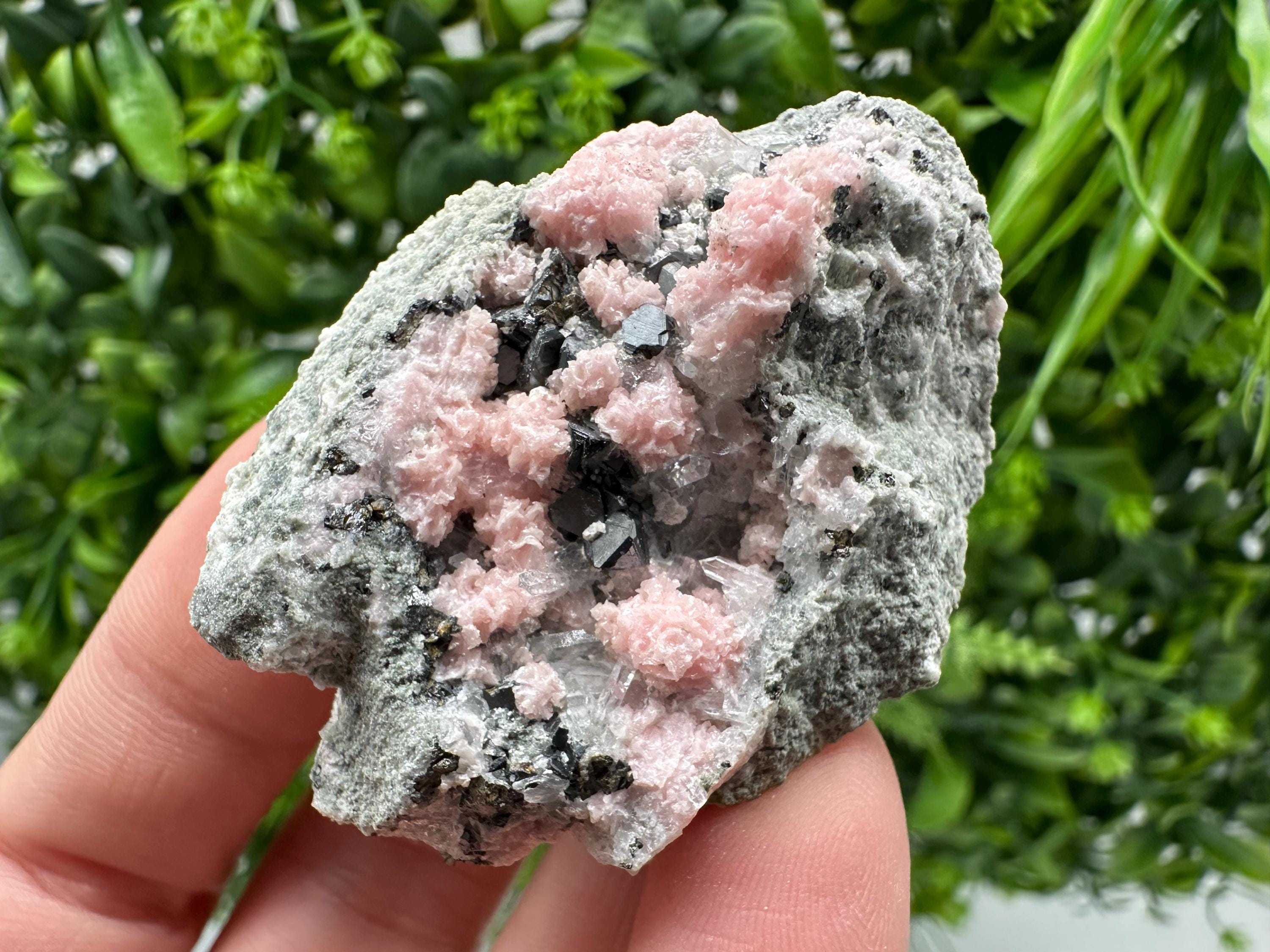 Pink Rhodochrosite Crystal: Starnica Mine, Bulgaria, Home Decor