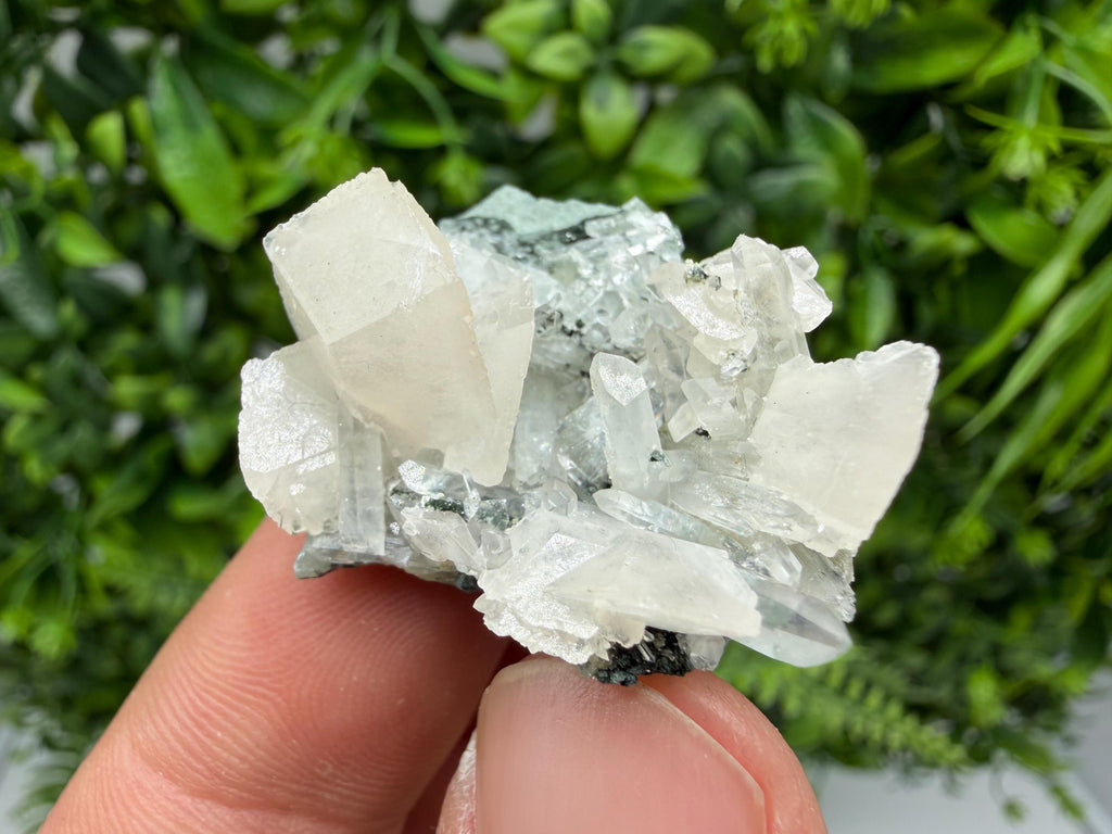 Wonderful Calcite,Quartz on Chlorite matrix,from Borieva mine,Madan,Bulgaria,natural collection mineral specimen,rare crystal,home decor