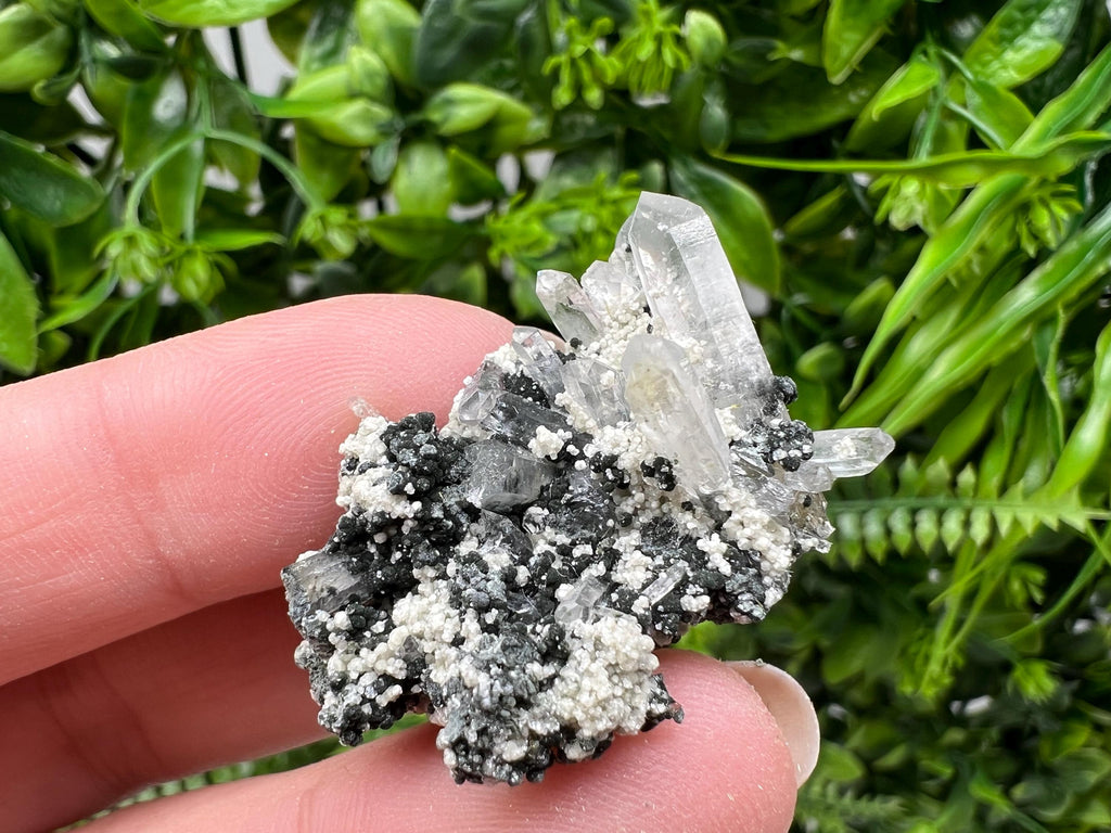 Stunning Quartz whit Chlorite,Epidote included from Borieva mine,Madan,Bulgaria,natural,collection mineral specimen,home decor stone,gift
