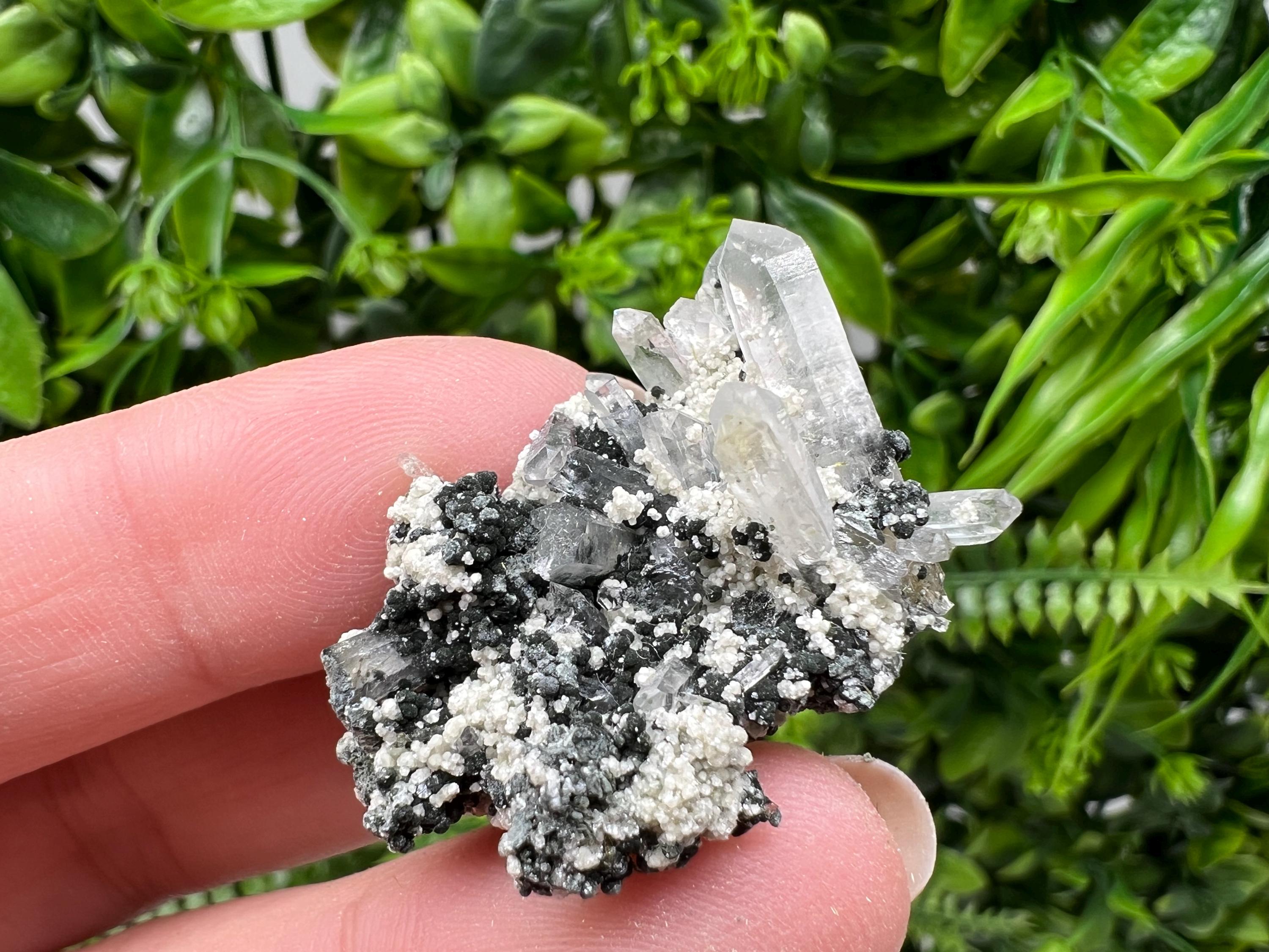 Stunning Quartz whit Chlorite,Epidote included from Borieva mine,Madan,Bulgaria,natural,collection mineral specimen,home decor stone,gift