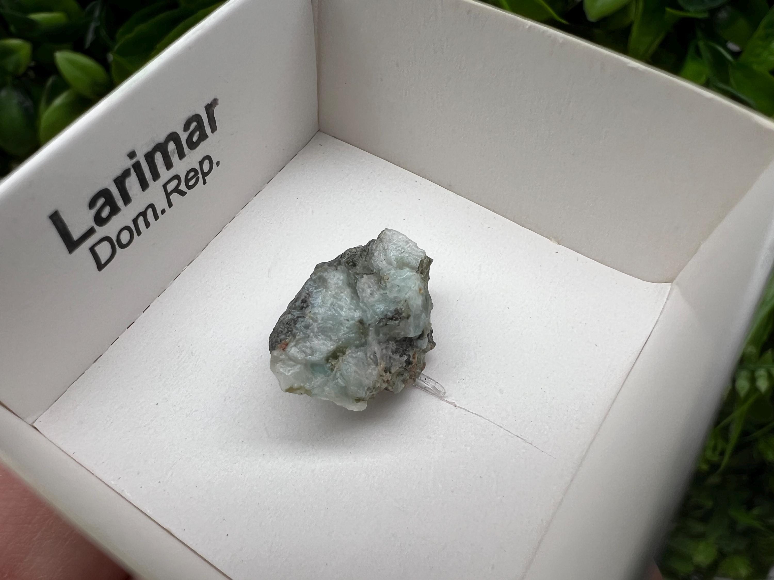 Rare Raw LARIMAR,mineral specimen,collection crystal,minerals,Larimat crystal,from Dom.Rep.,rare raw Larimat,home decor,wholesale cluste