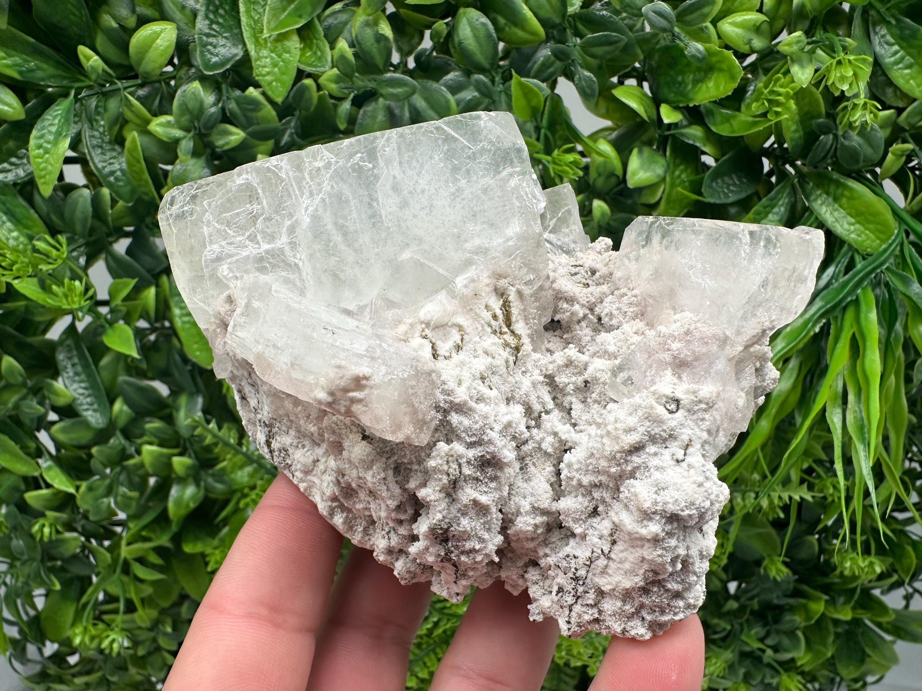 STUNNING Transparent Apophyllite on Chalcedony,natural, collection minerals specimen,India Minerals,Crystal, Stone Mineral Specimens India