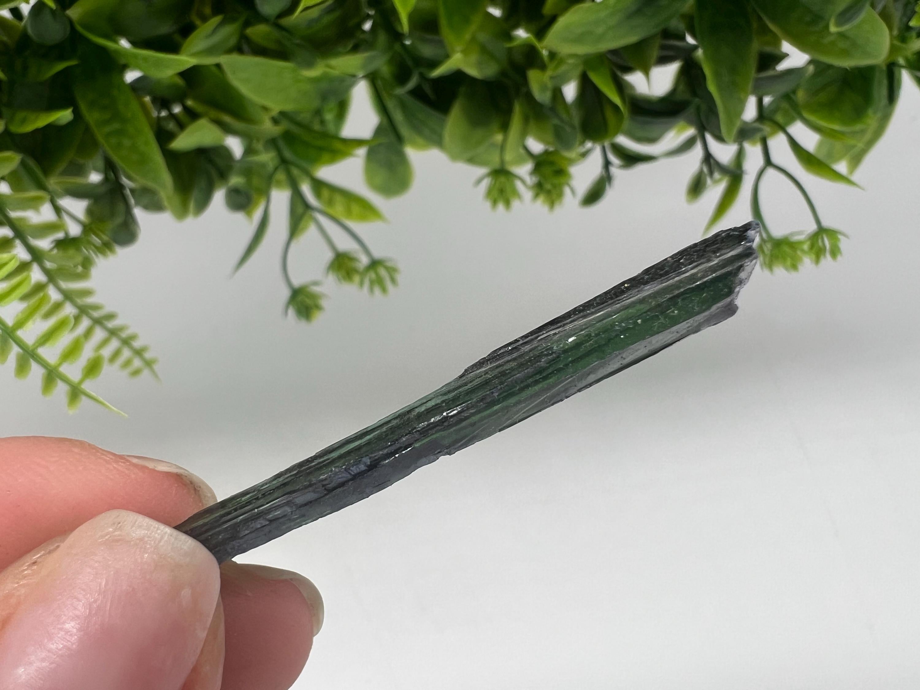 Rare Green Vivianite Crystal Mineral Specimen: Home Decor Gift (5.7cm, 1g)
