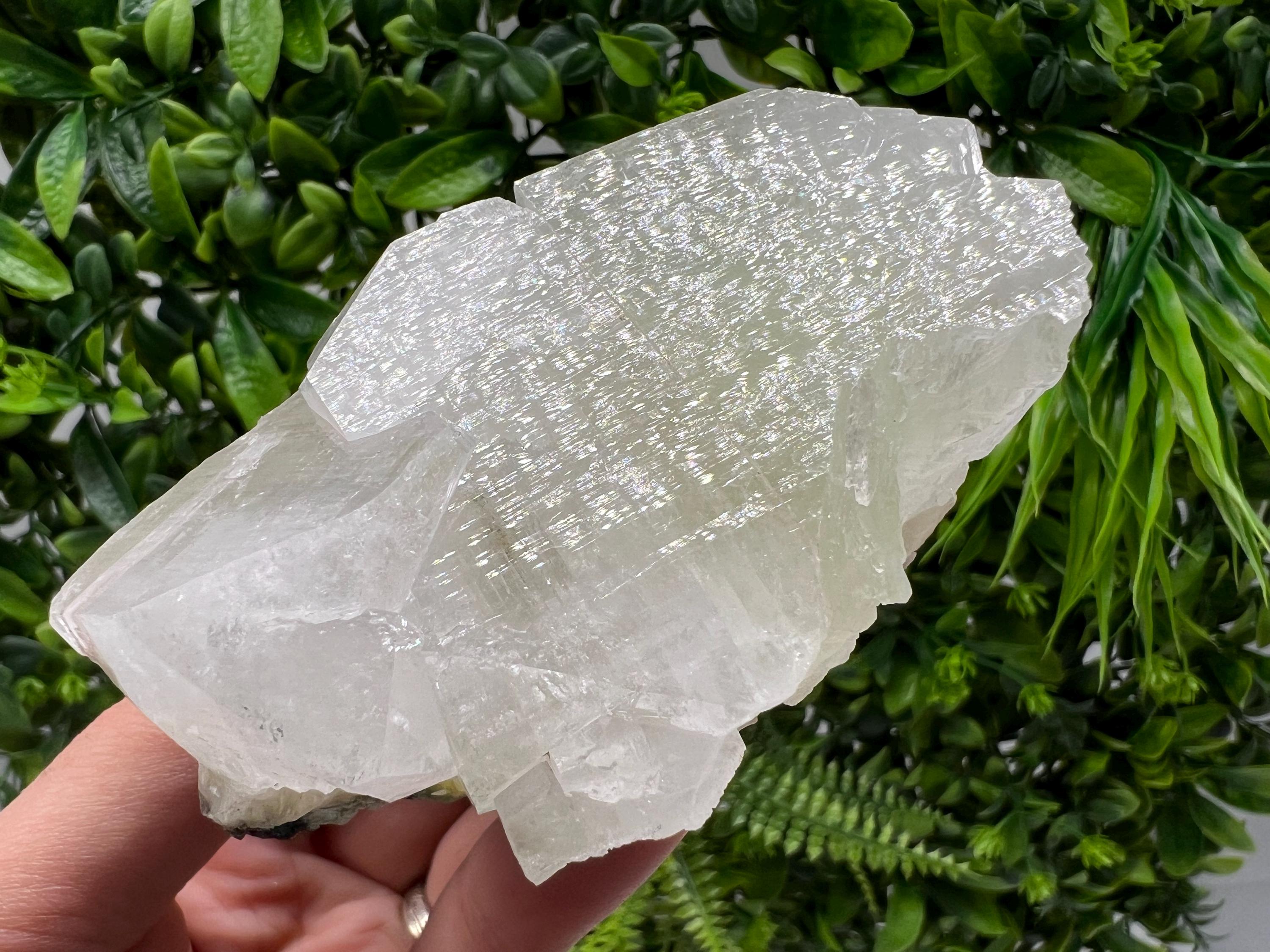STUNNING Transparent Apophyllite on Chalcedony,natural, collection minerals specimen,India Minerals,Crystal, Stone Mineral Specimens India
