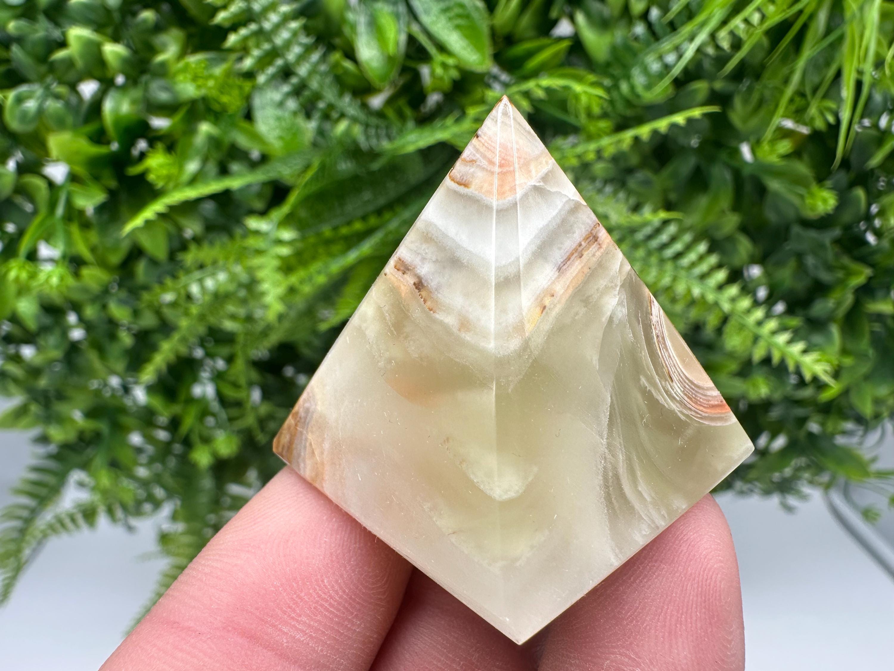 Green Onyx Crystal Pyramid (35mm): Healing Stone