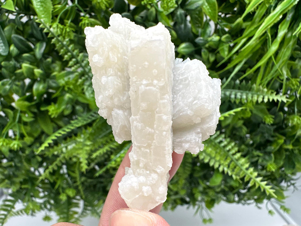 Rare Fluorescent Calcite after Barite on Chalcedony - Androvo Mine