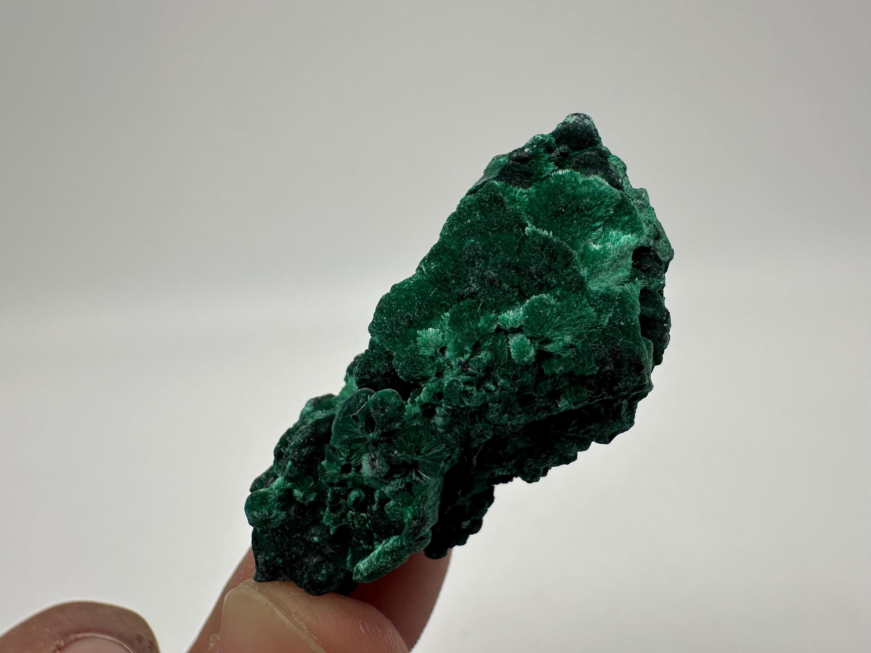 Green Polished Malachite Crystal from Congo (4.5/2.5cm)