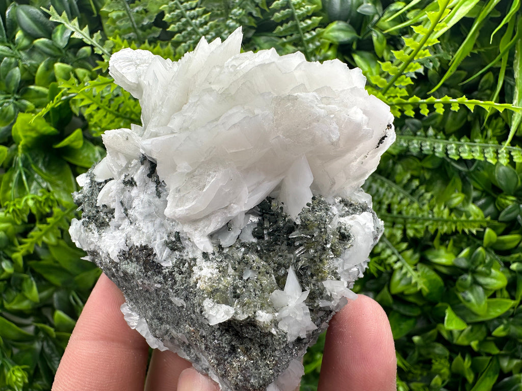 Calcite on Quartz with Epidote Mineral Specimen: Borieva Mine, Bulgaria