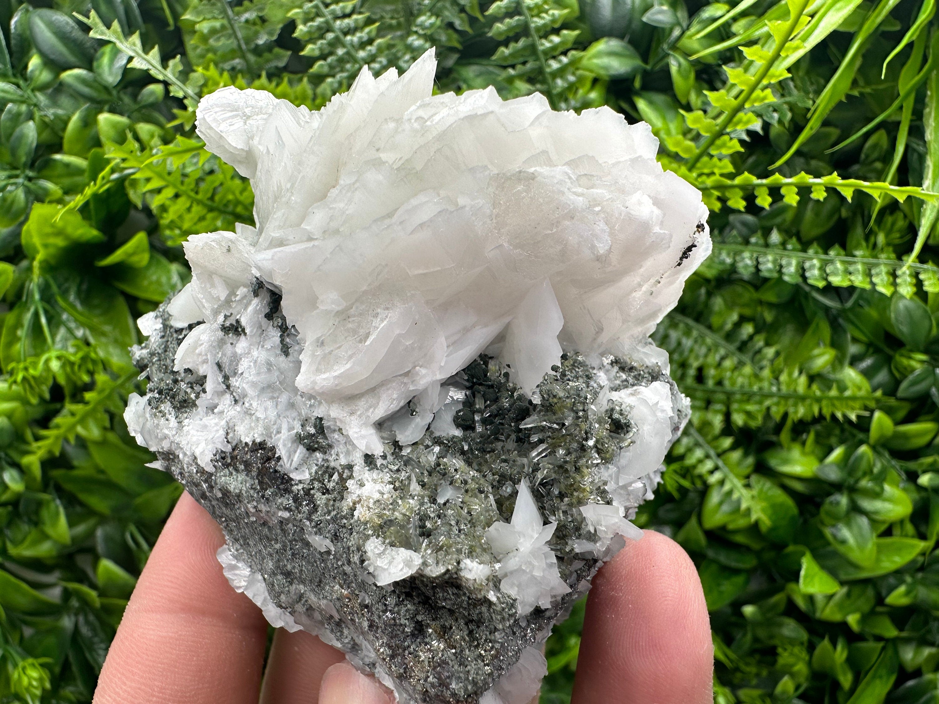 Calcite on Quartz with Epidote Mineral Specimen: Borieva Mine, Bulgaria