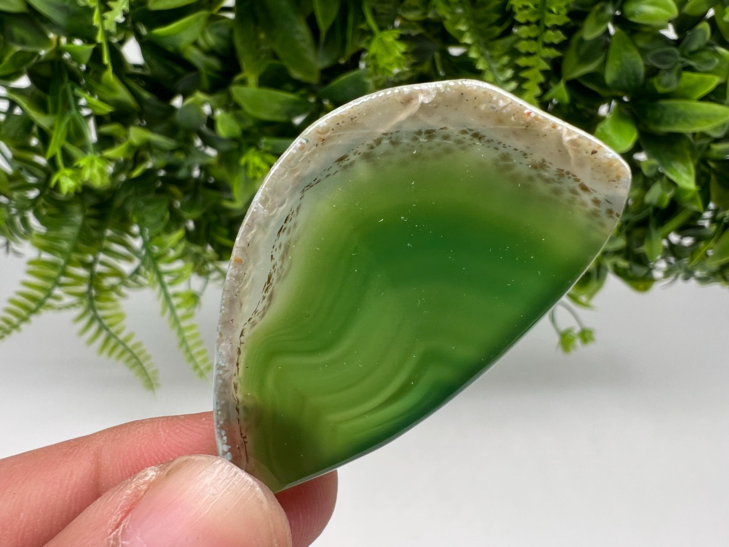 Agate Slice: Spiritual Healing Crystal Coaster Ornament