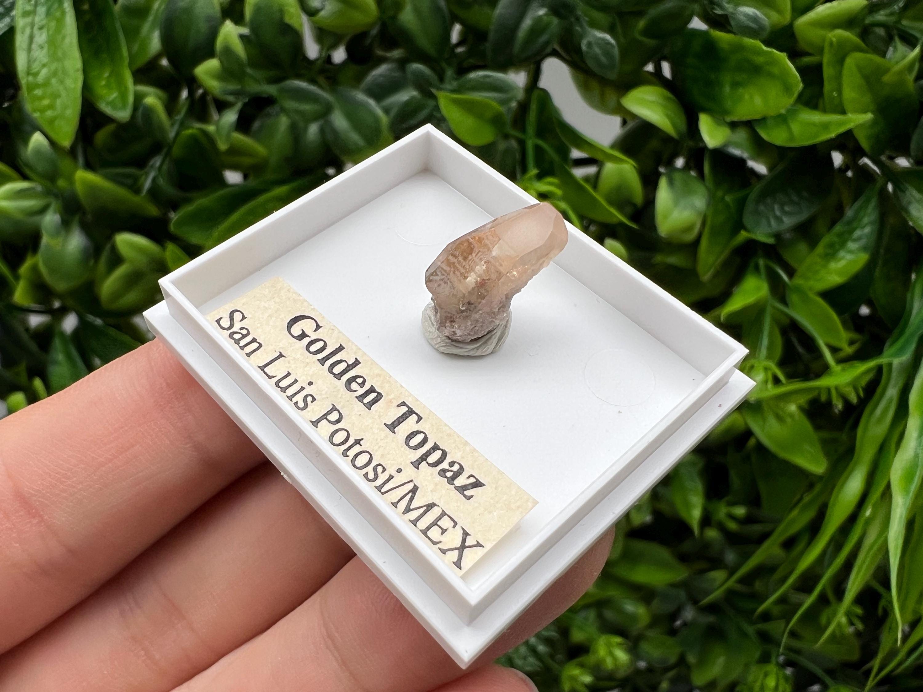 Beautiful Golden Topaz from Mexico,collection piece Crystal,Mineral,collectibles,Collectors, Natural Crystal, Minerals from Mexico,original,