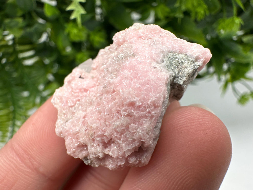 Pink Rhodochrosite Crystal: Starnica Mine, Bulgaria, Home Decor