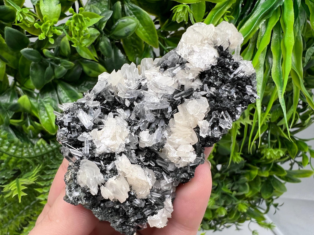 Calcite on Quartz Specimen: Borieva Mine, Madan, Bulgaria