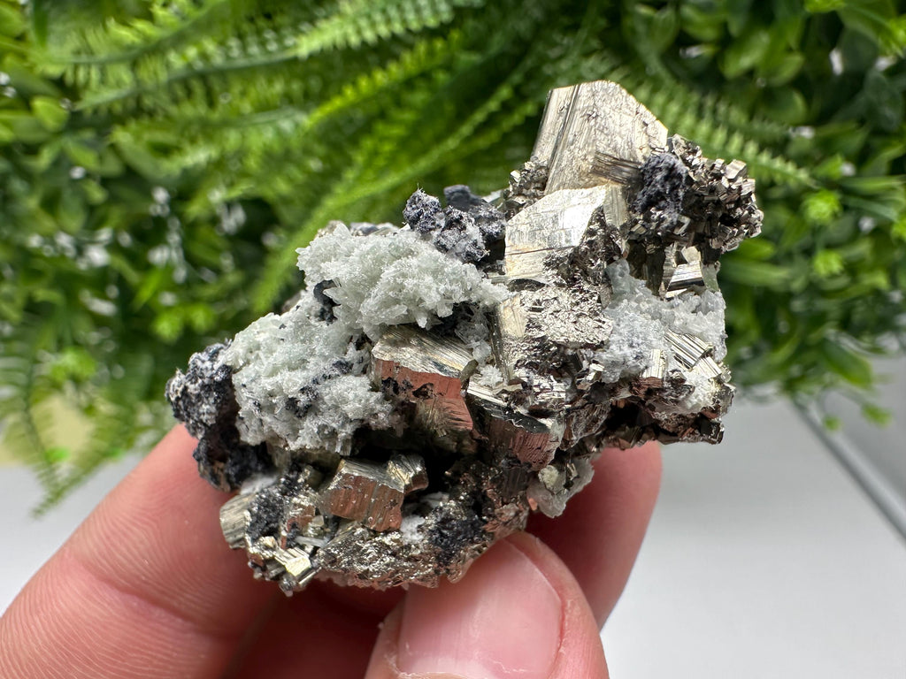 Aesthetic Sphalerite whit Calcite,Pyrite from 9th September mine,Madan,Bulgaria,natural,collection mineral specimen,Home decor stone,gift