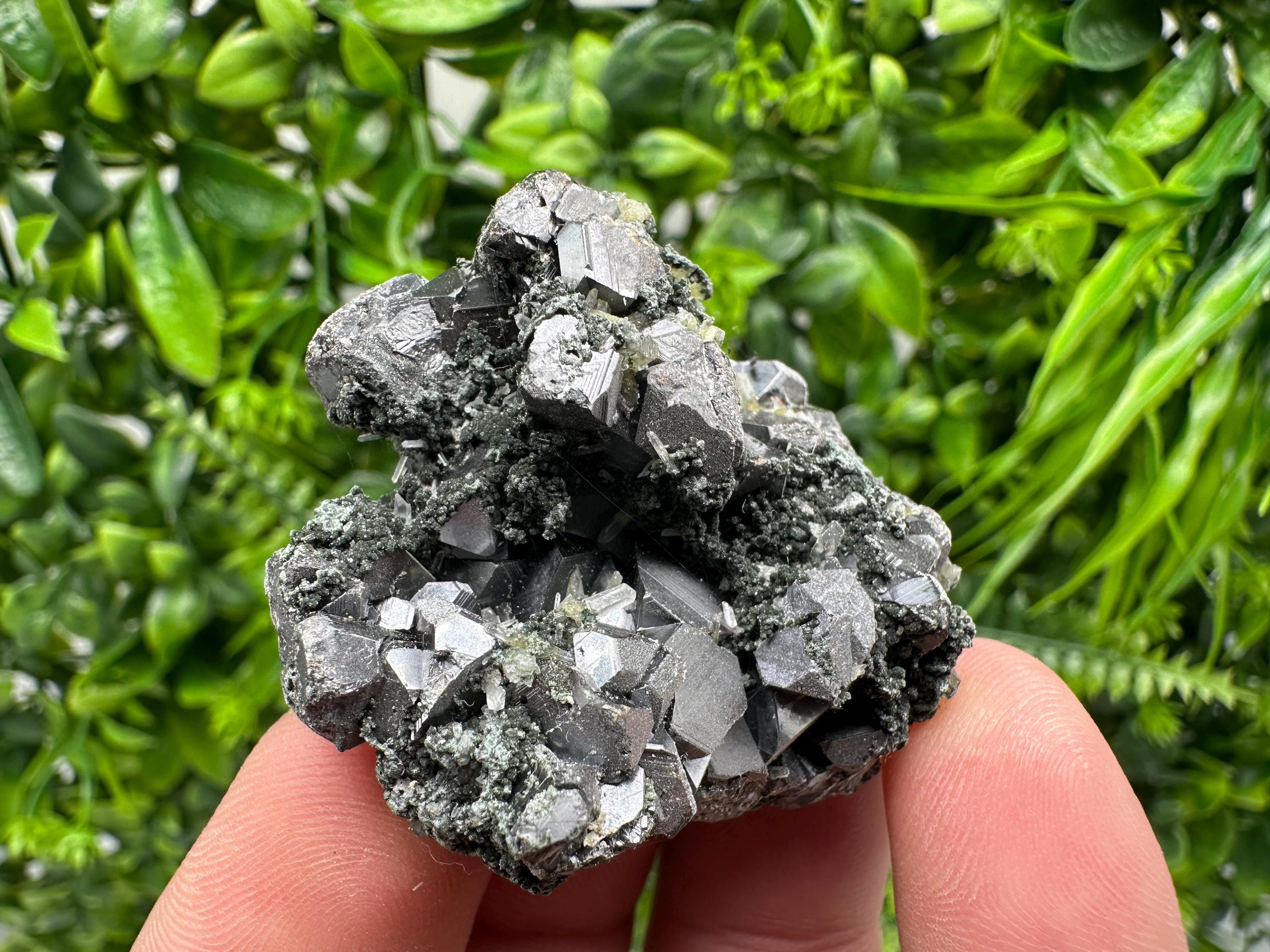 Aesthetic bigger Sphalerite whit Chlorite from Borieva mine Madan Bulgaria natural minerals souvenir crystal gift home decor stone rock