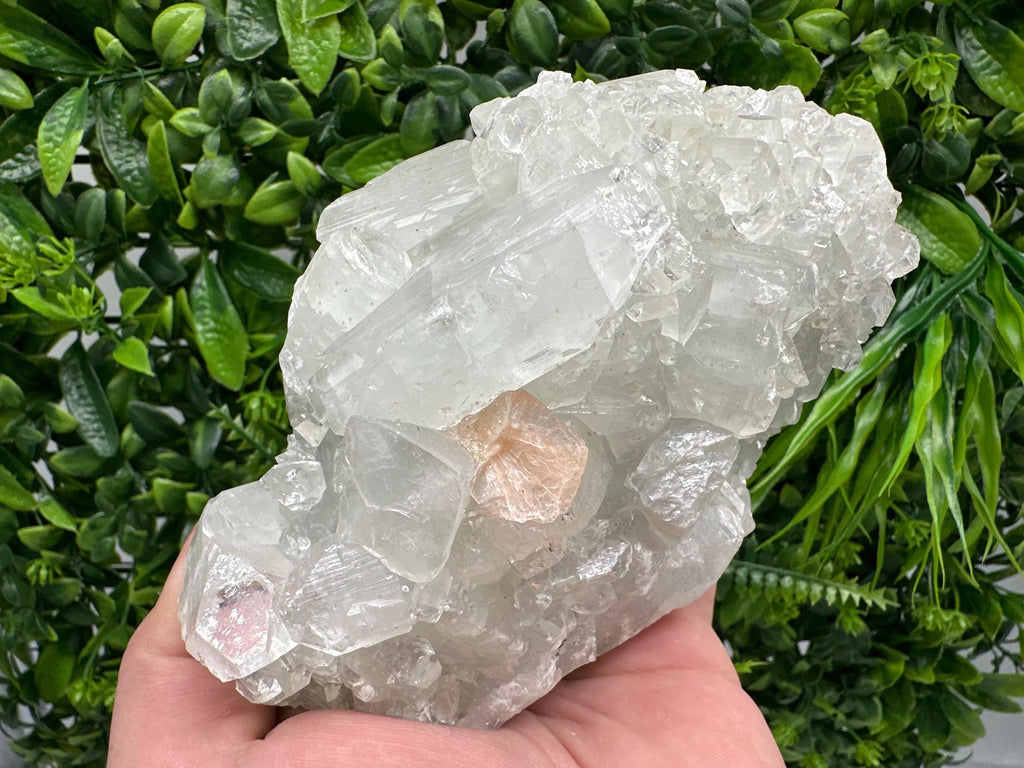 STUNNING Apophyllite,Stilbite,on CHALCEDONY,natural,collection minerals specimen,India ,Mineral,Crystal,Stone Mineral Specimen India Crystal