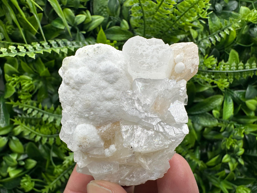 Apophyllite Stilbite on Chalcedony, Natural Crystal Mineral Specimen